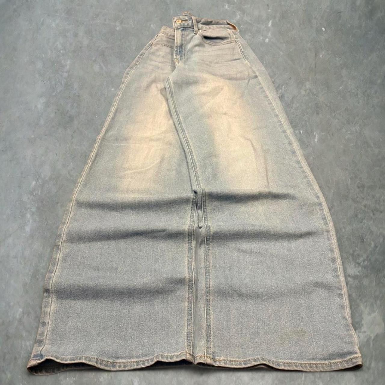 Old Navy Crazy Vintage Y2K/2000s Baggy Wideleg Old Navy Light Blue Wash Denim Jeans! Size US 29 - 1 Thumbnail