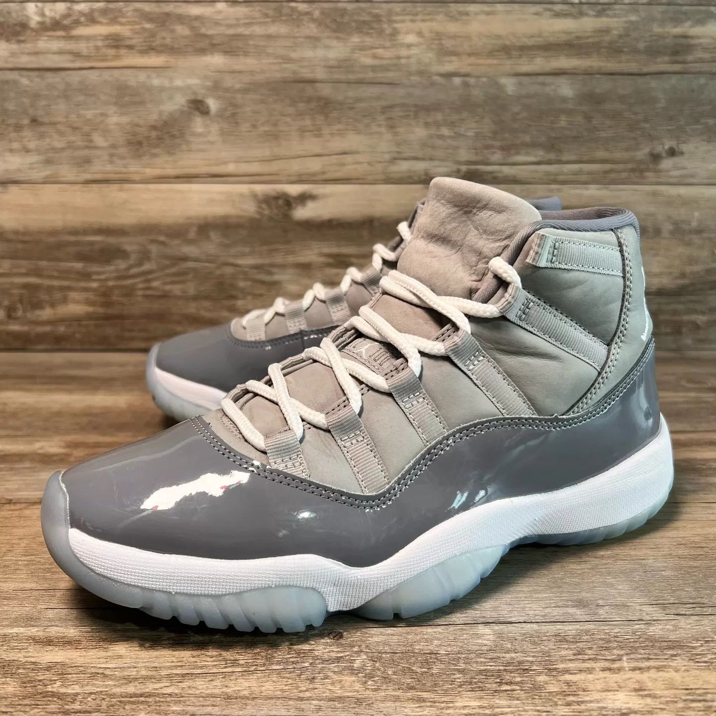 Nike Air Jordan 11 Cool Grey/White 42 9.7/10 Size US 9 / EU 42 - 1 Thumbnail
