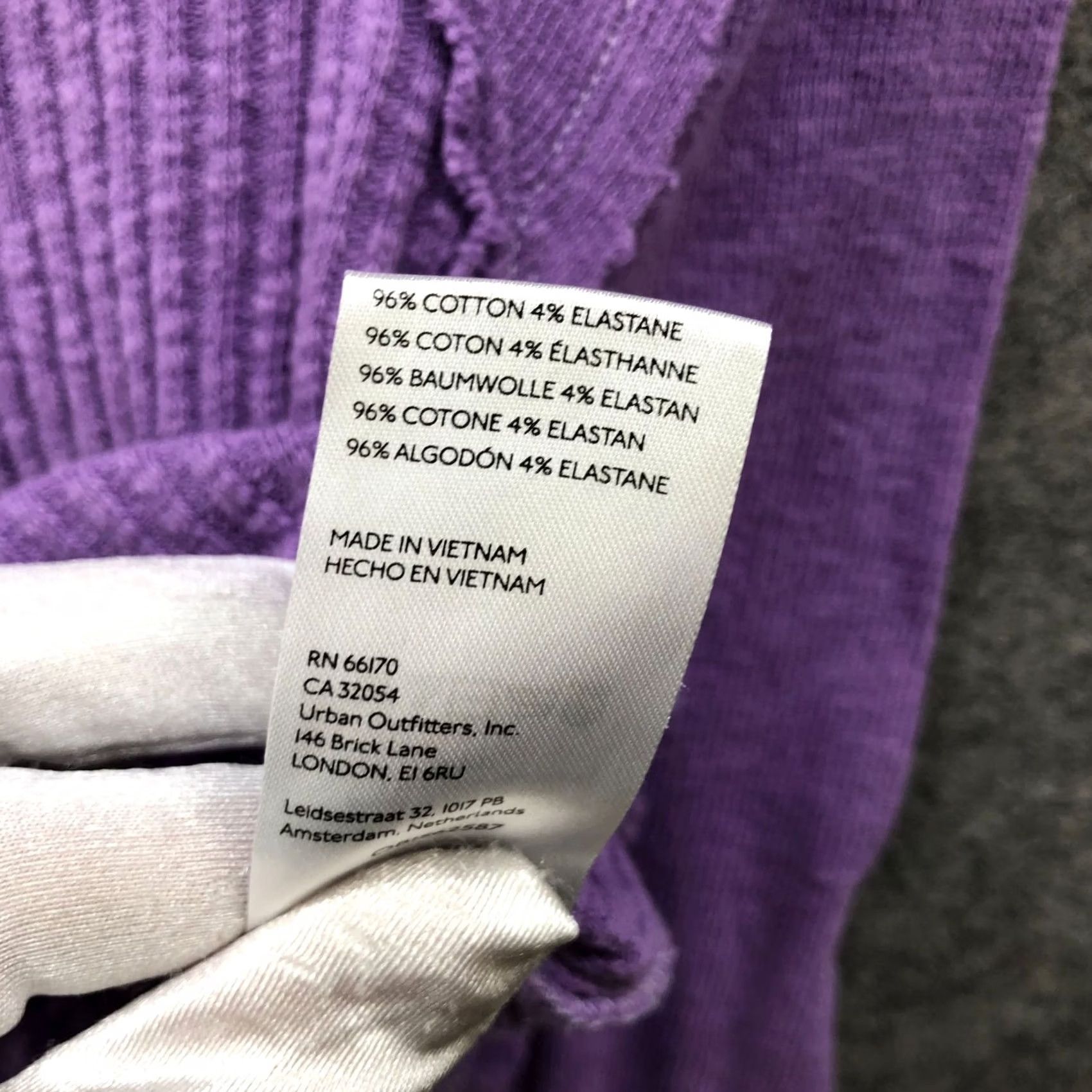 Urban Outfitters VINTAGE? No. Urban Outfitters BDG Messi Seamed Mock Neck Crop Top Womens S Purple Long Sleeve Size S / US 4 / IT 40 - 6 Thumbnail