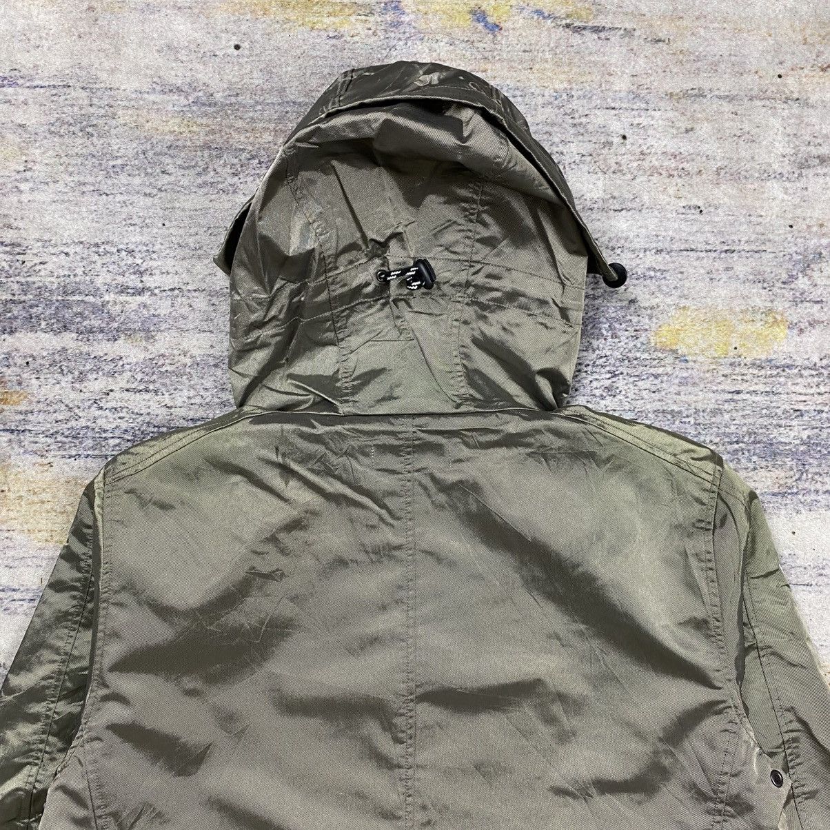 Levi's Vintage 1995 Levis by massimo osti ninja hood jacket Size US M / EU 48-50 / 2 - 10 Thumbnail
