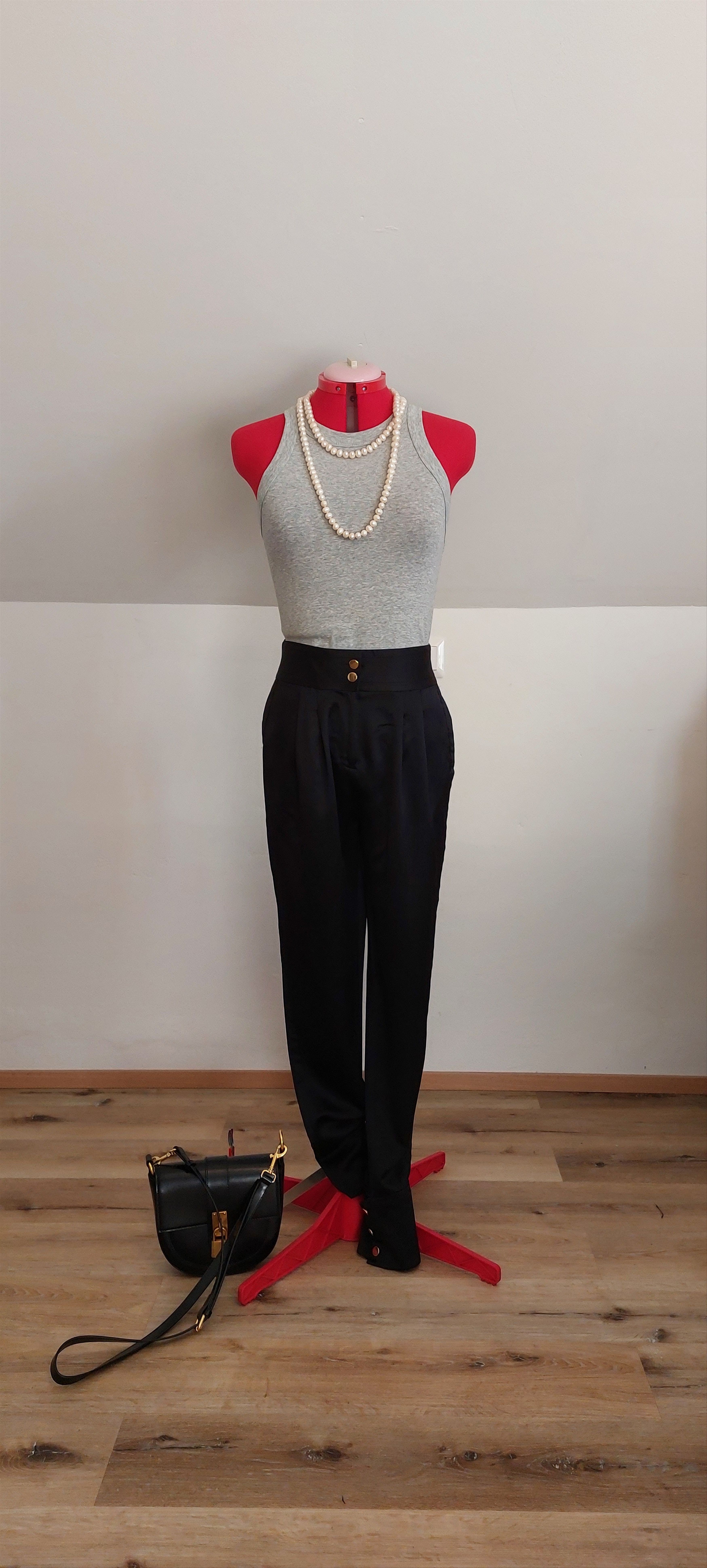 Diane von Furstenberg Harem Pants Black 2000s – Diane von Furstenberg Size 27" / US 4 / IT 40 - 1 Thumbnail