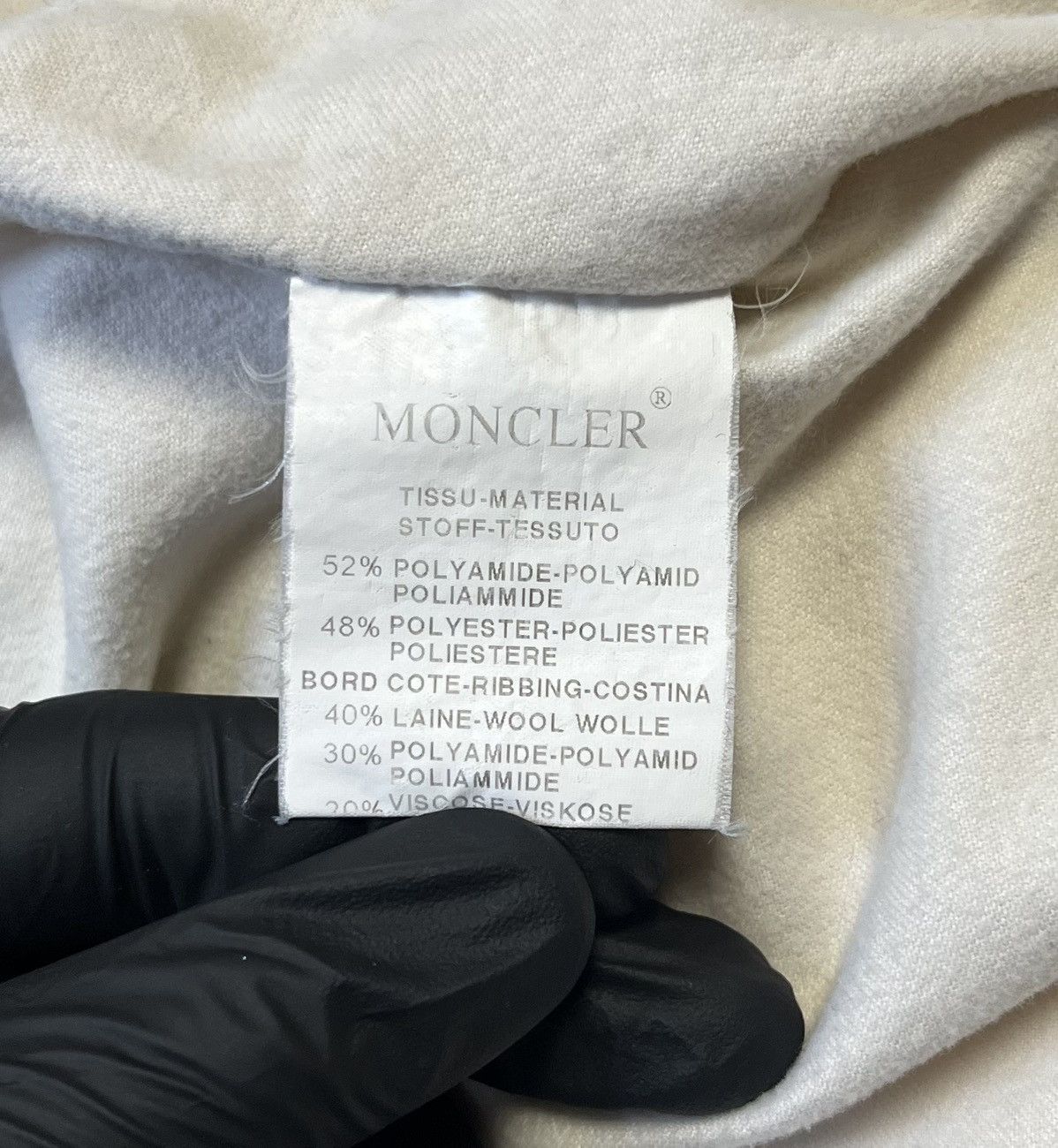 Moncler Vintage Moncler Down Puffer Jacket Beige Mens Size 6 Size US XL / EU 56 / 4 - 16 Thumbnail