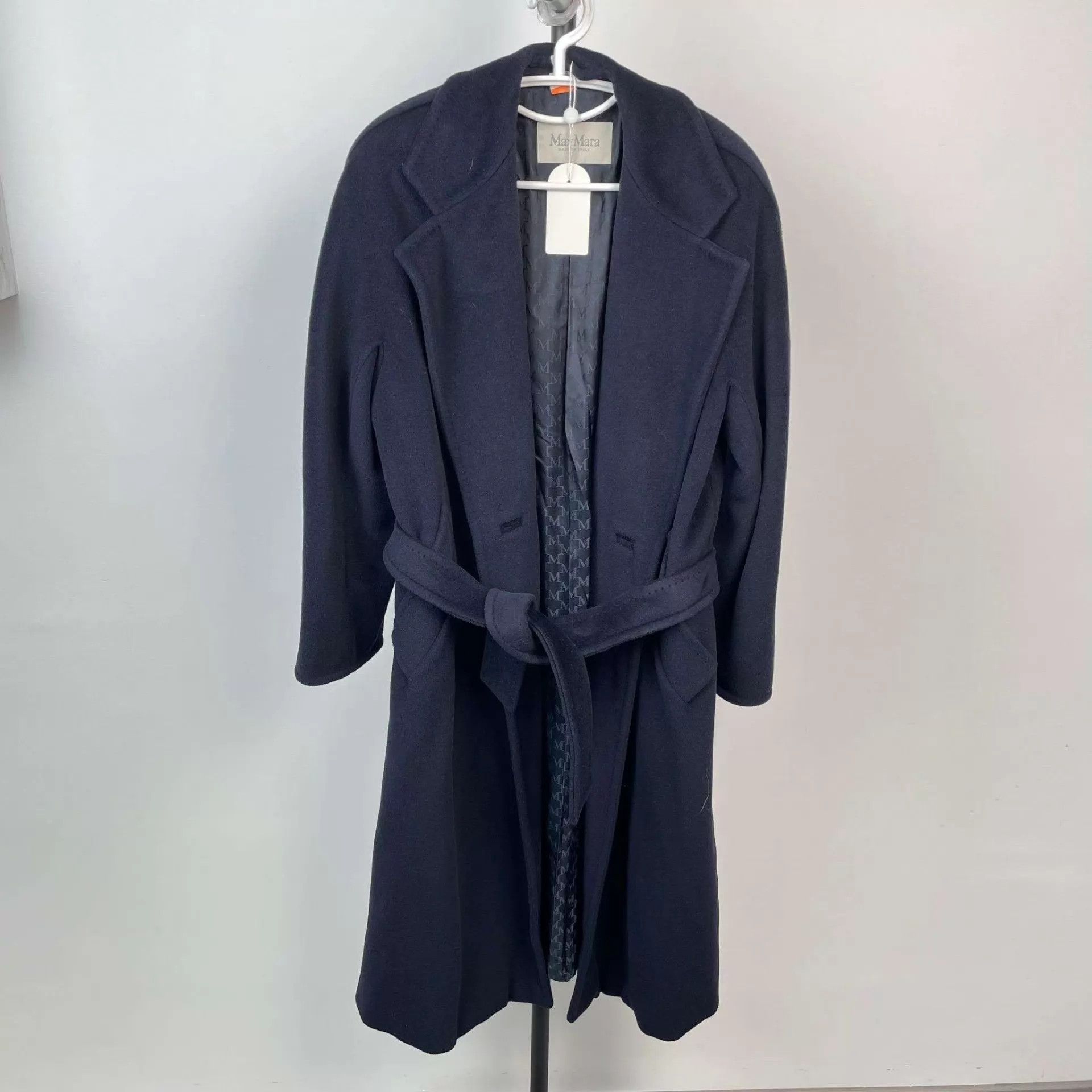 Max Mara Max Mara Cashmere Coat Black Size XS / US 0-2 / IT 36-38 - 1 Thumbnail