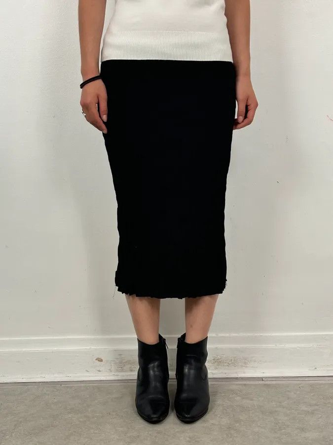 Roberto Cavalli 2000s Cavalli Black Crinkled Split Nylon Skirt Size 26" / US 2 / IT 38 - 1 Thumbnail