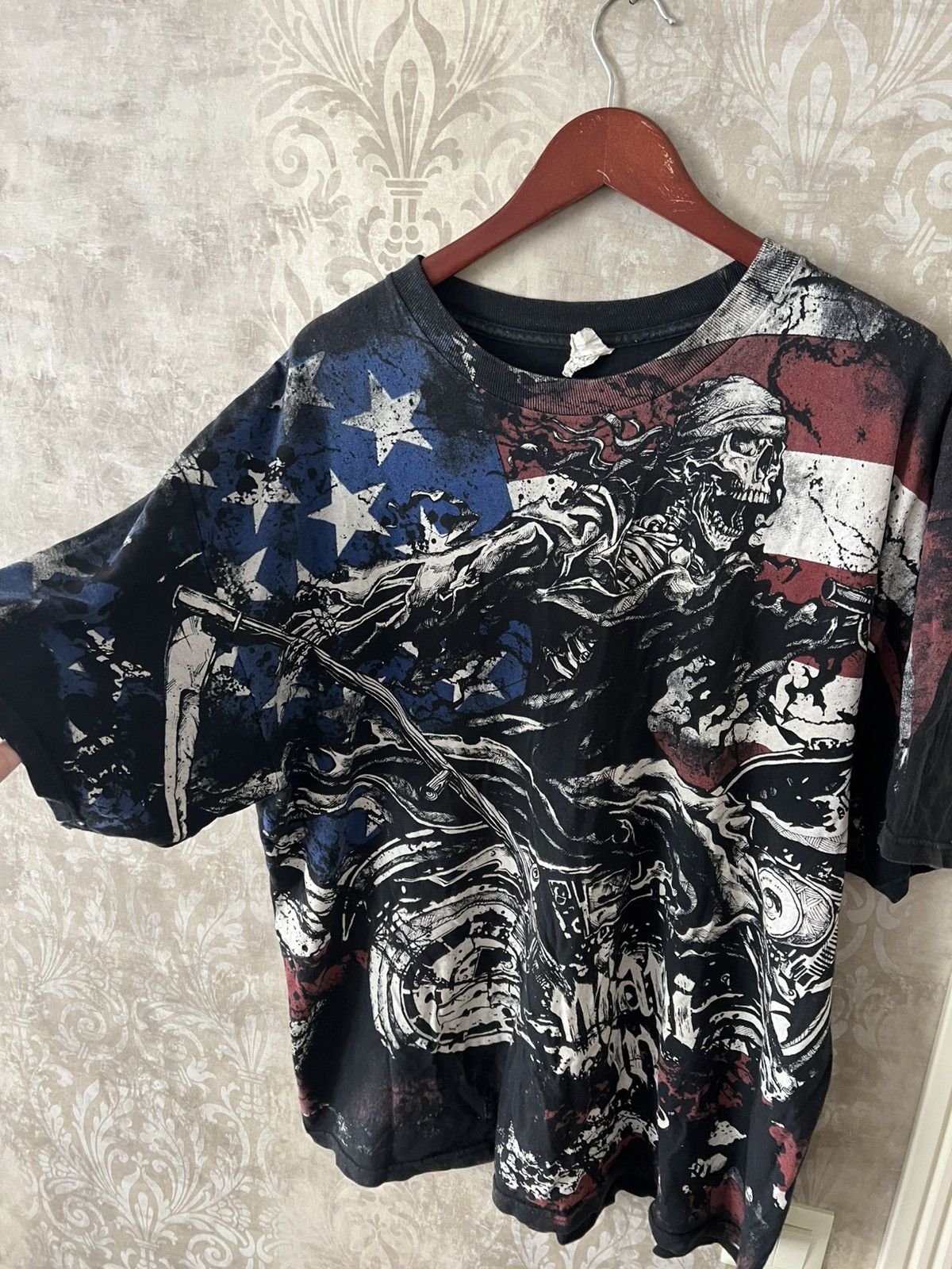 Vintage Vintage 90s AOP Biker Tee Skull Motorcycle USA Flag Alstyle Size US XXL / EU 58 / 5 - 10 Thumbnail