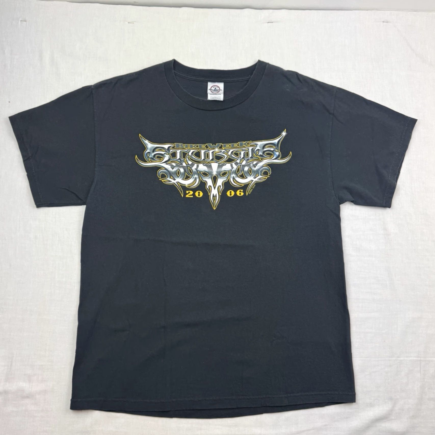 Delta VINTAGE Sturgis 2006 T Shirt Adult Large Dragons Flames Biker Punk Hipster Y2K Shirt Mens Black Crew Neck Short Sleeve Delta Regular Size L Size US L / EU 52-54 / 3 - 3 Thumbnail