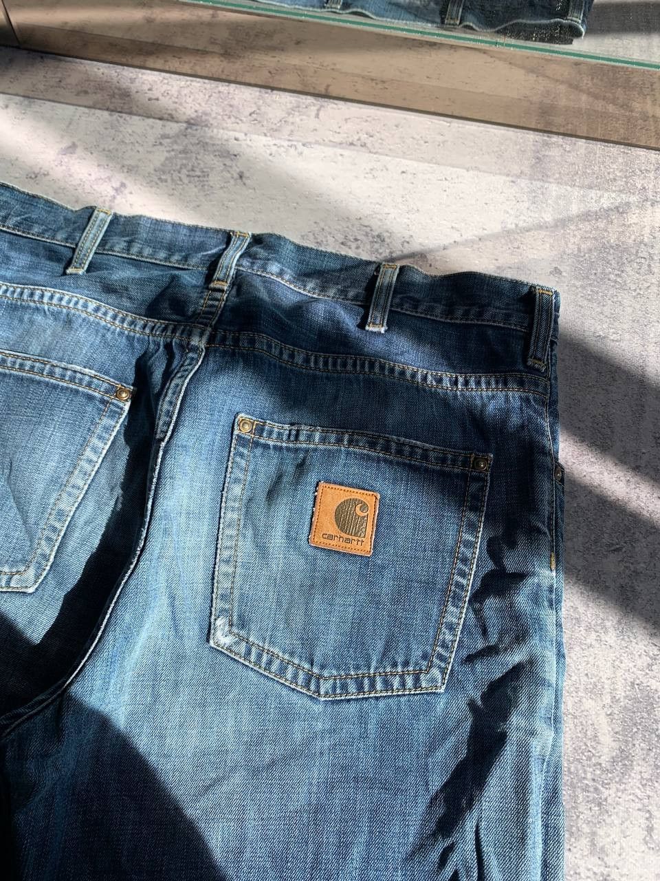 Carhartt Vintage Carhartt Jeans Men’s 33 X 32 Light Wash Workwear Size US 33 - 6 Thumbnail
