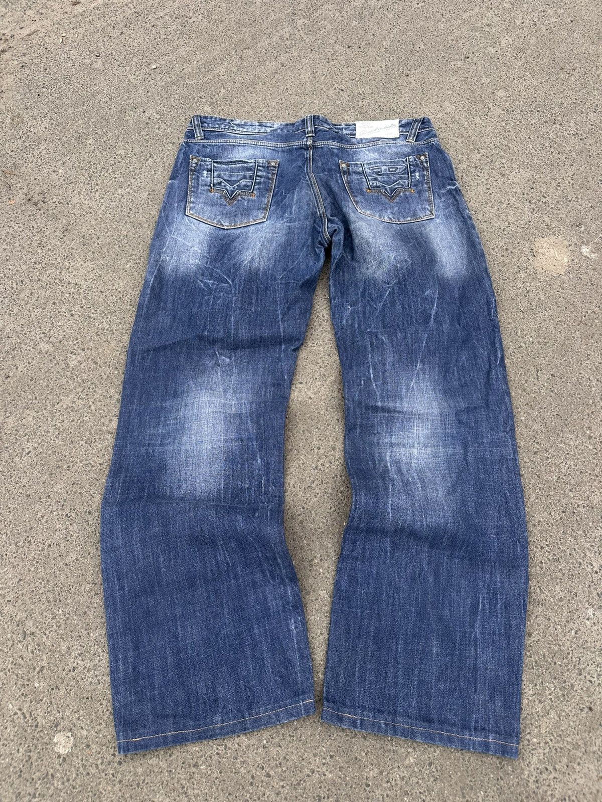 Diesel Diesel Faded Y2K Distressed Baggy Jeans Made in Italy Size US 38 / EU 54 - 1 Thumbnail
