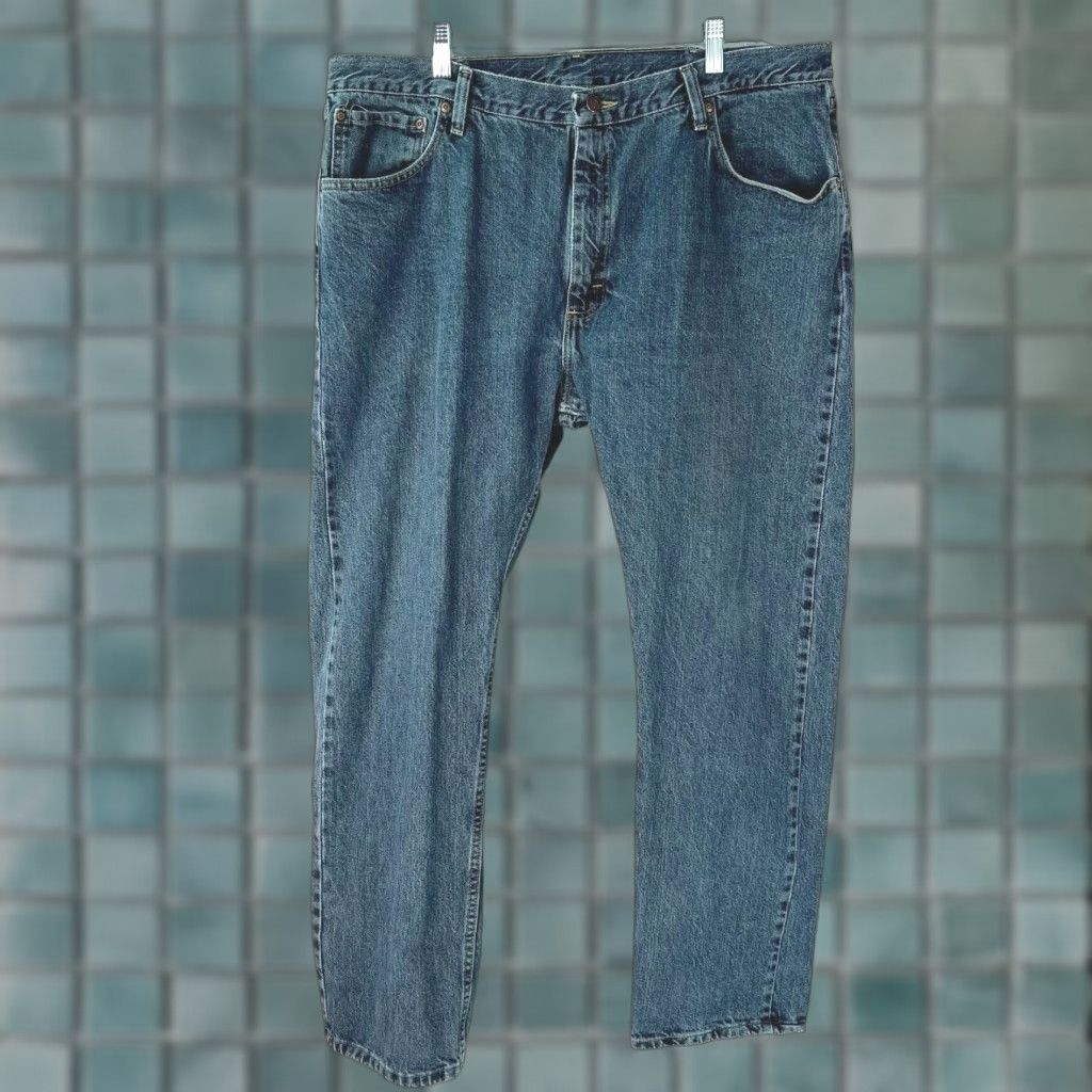 Wrangler Wrangler Jeans Mens Straight Denim 40 Regular Blue 40X30 Straight Fit Mid Rise 5-Pocket Belt Loops Zipper Button Fashion Brand Wrangler Size US 40 / EU 56 - 1 Thumbnail