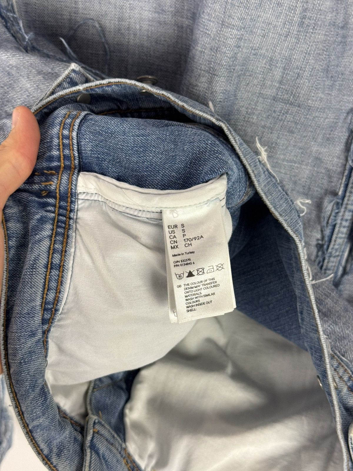 H&M × Maison Margiela SS12 Maison Margiela x H&M Distressed Reverse Denim Jacket Size US S / EU 44-46 / 1 - 18 Thumbnail