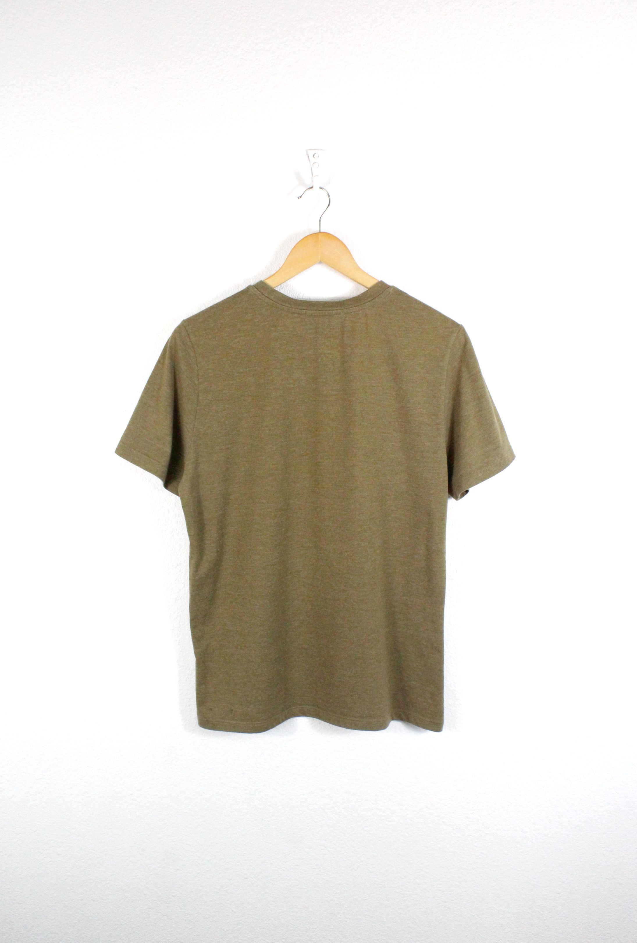 A.P.C. A.P.C. Pocket Khaki Back Logo Tee T-shirt Size US S / EU 44-46 / 1 - 4 Thumbnail