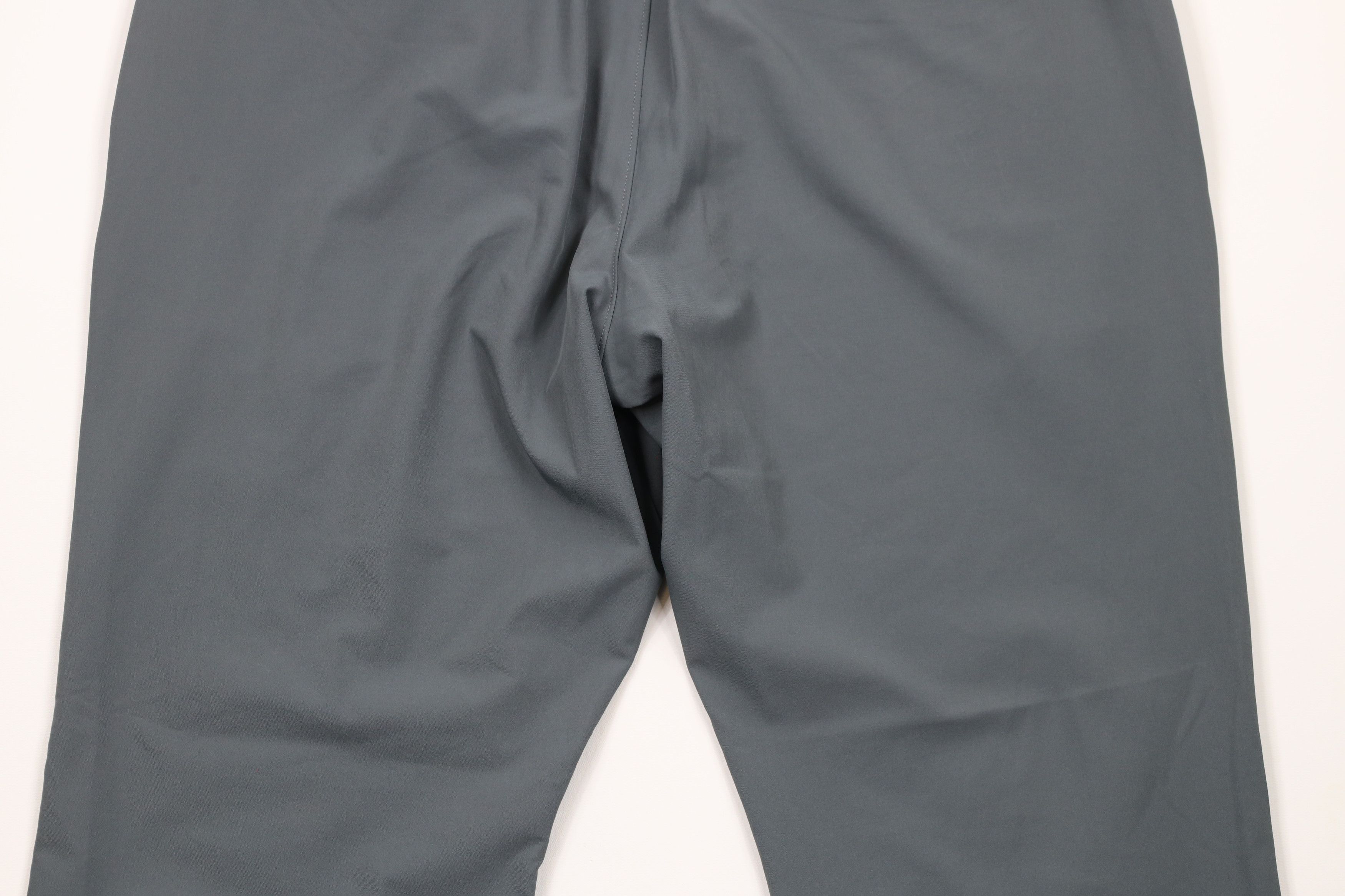 Under Armour × Vintage Under Armour Stretch Tech Golfing Golf Chino Pants Gray Size US 38 / EU 54 - 9 Thumbnail