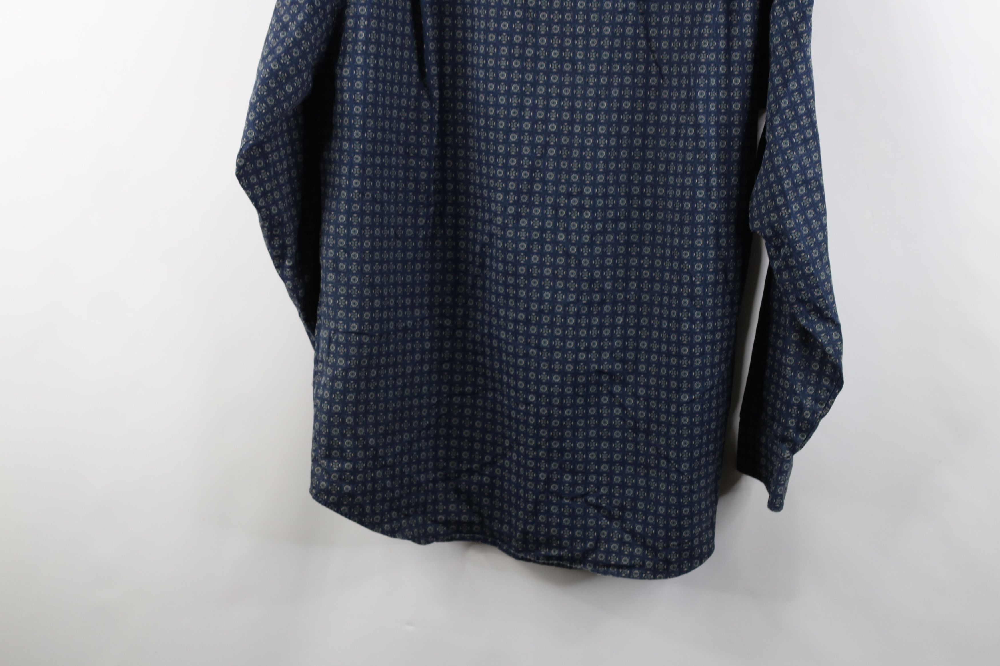 Vintage Vintage 90s Streetwear Geometric Collared Button Down Shirt Size US L / EU 52-54 / 3 - 13 Thumbnail