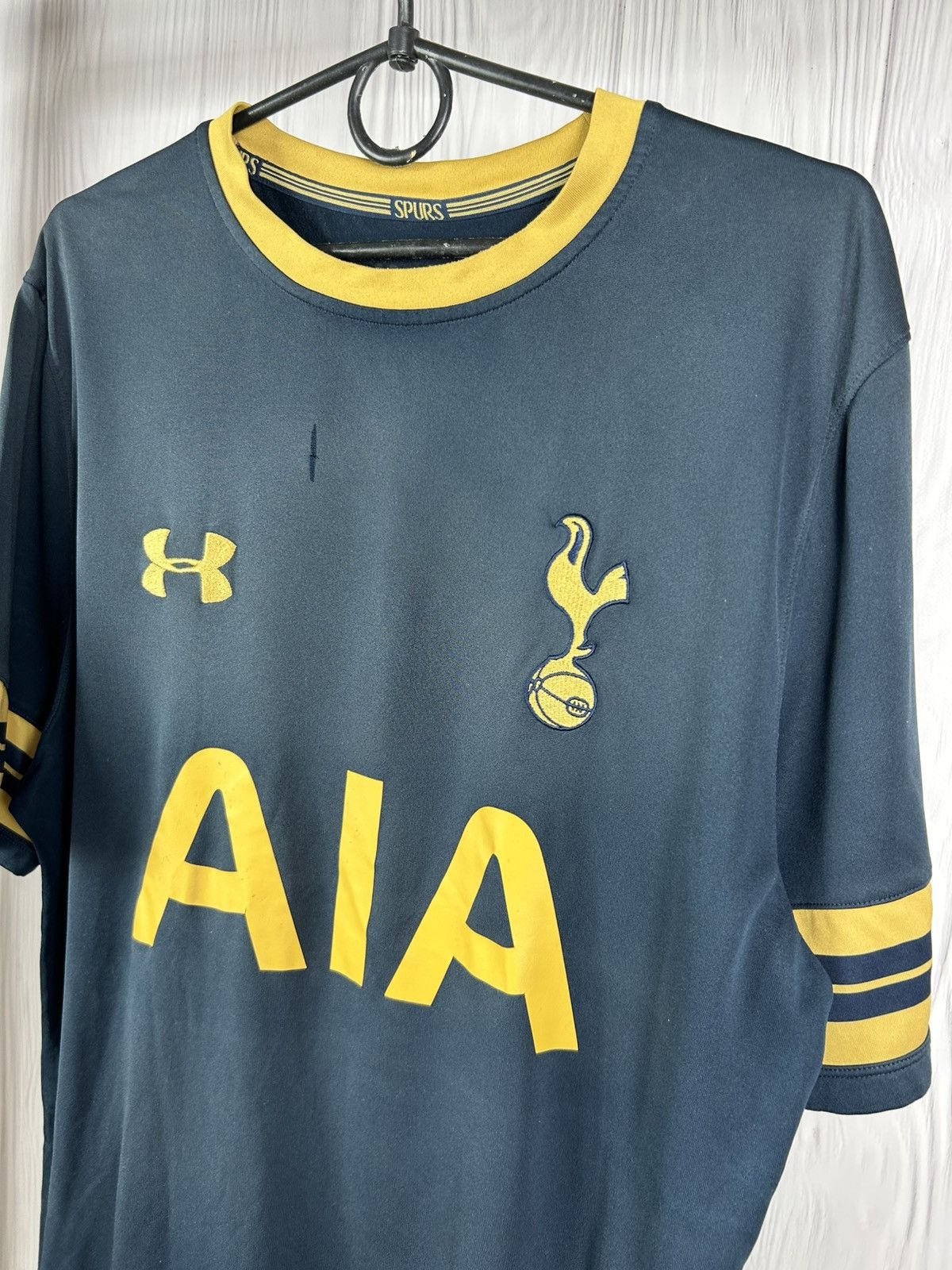 Under Armour TOTTENHAM HOTSPUR 2016/17 Under Armour AWAY FOOTBALL Jersey Size US XL / EU 56 / 4 - 3 Thumbnail
