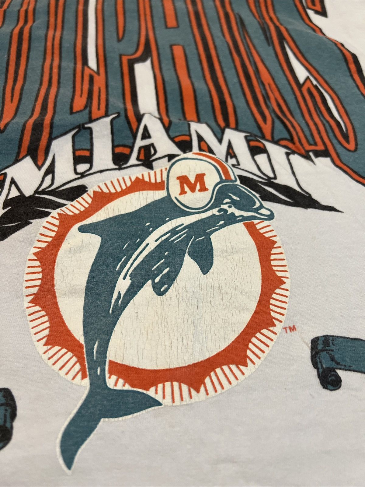 NFL Vintage Miami Dolphins True Fan Shirt Mens NFL Helmet Logo Size US L / EU 52-54 / 3 - 5 Thumbnail