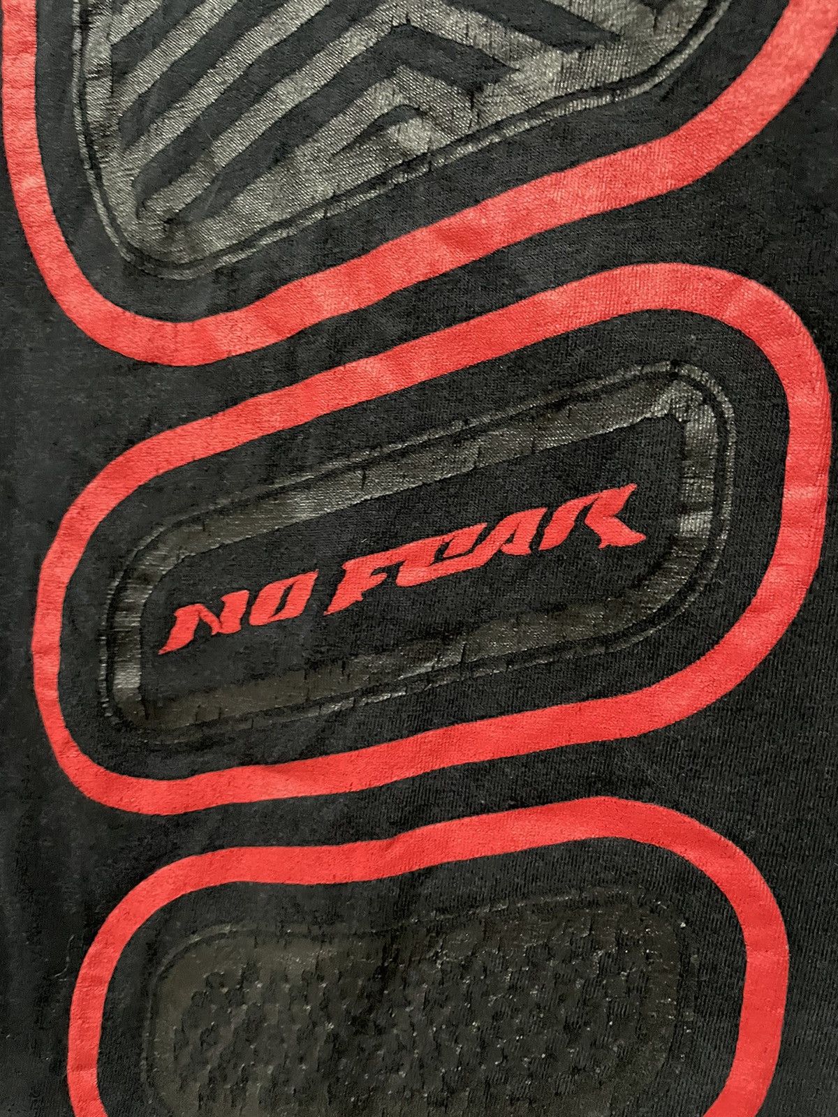 No Fear 90s No Fear Armor Design Vintage Y2K Tee Rare Hype Size US L / EU 52-54 / 3 - 8 Thumbnail