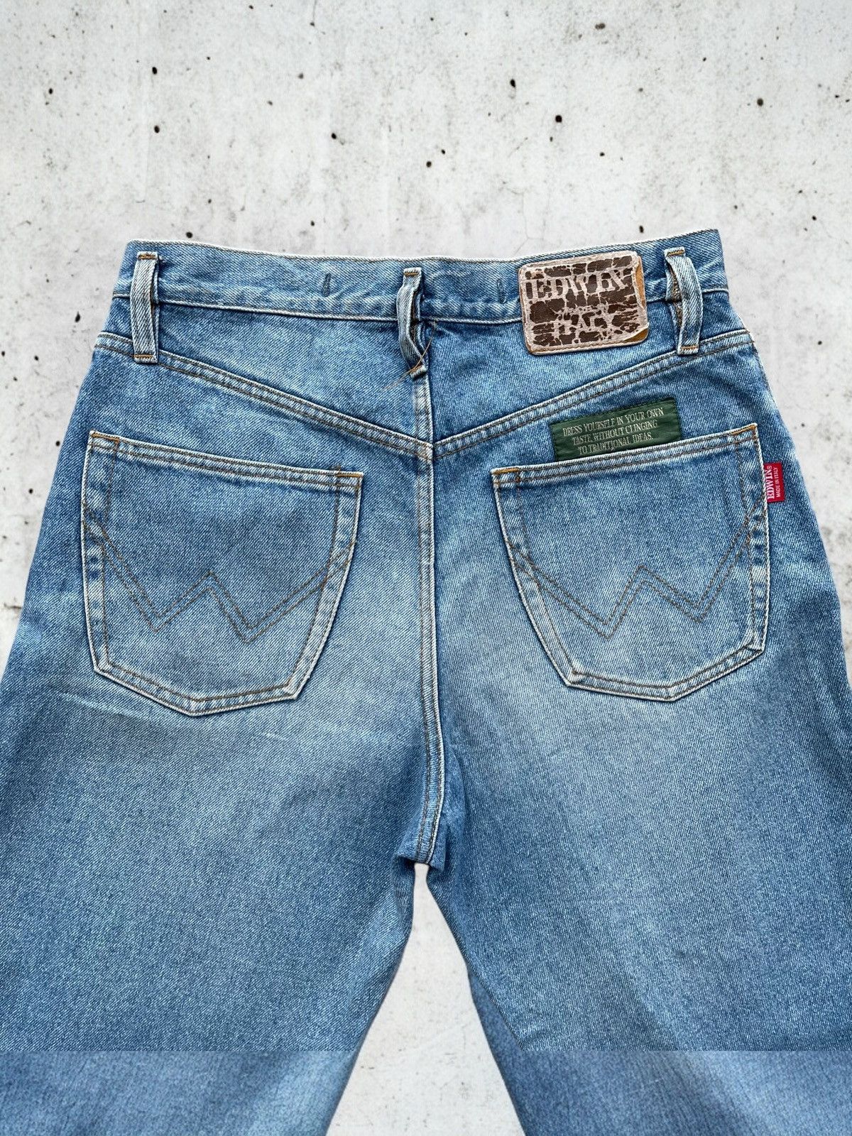 Edwin 🔥 Edwin Italy Distressed Denim Vintage W31 🔥 Size US 31 - 10 Thumbnail