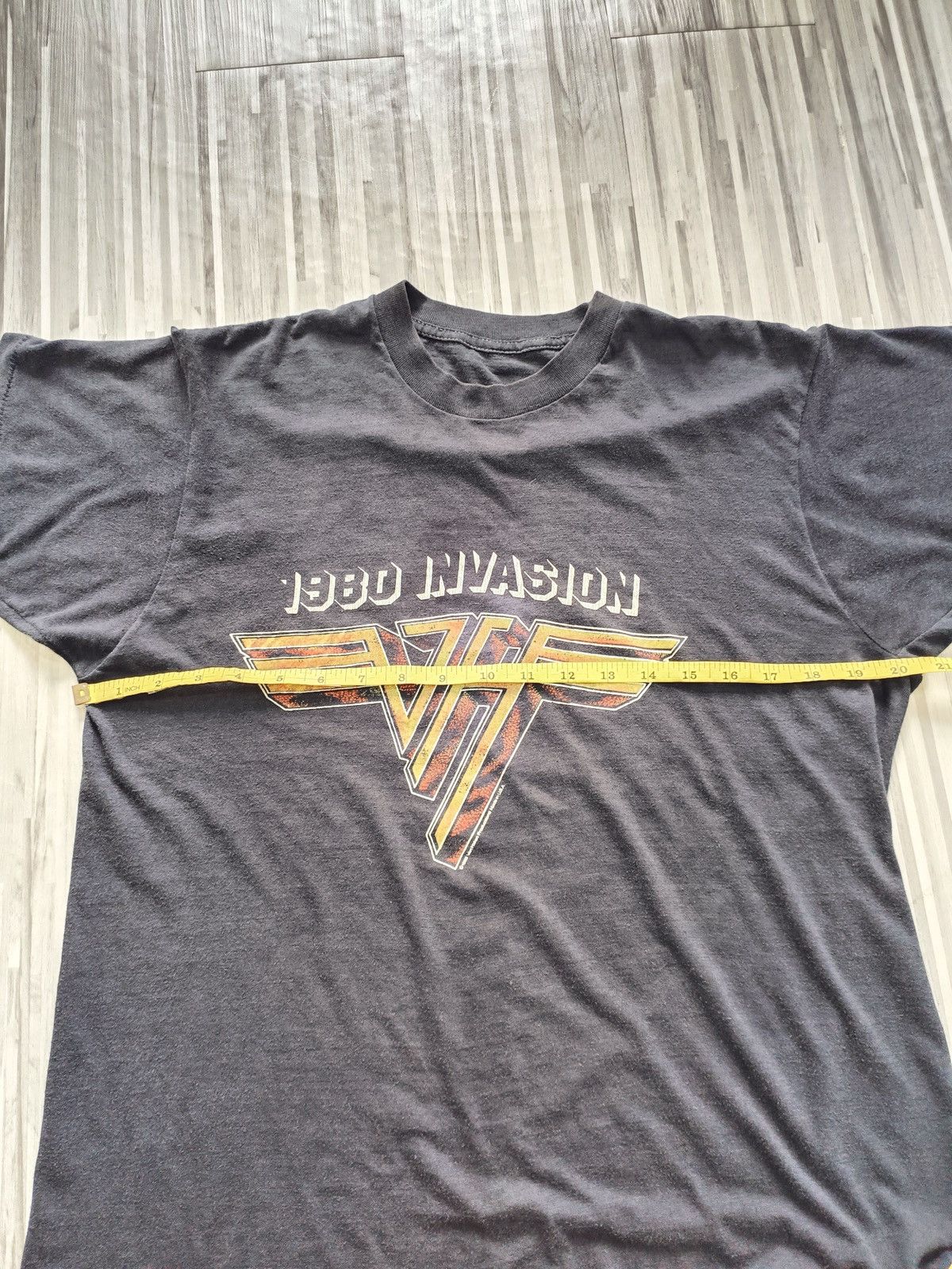 Band Tees × Vintage 1980 Vintage Van Halen Tshirt Size US M / EU 48-50 / 2 - 6 Thumbnail