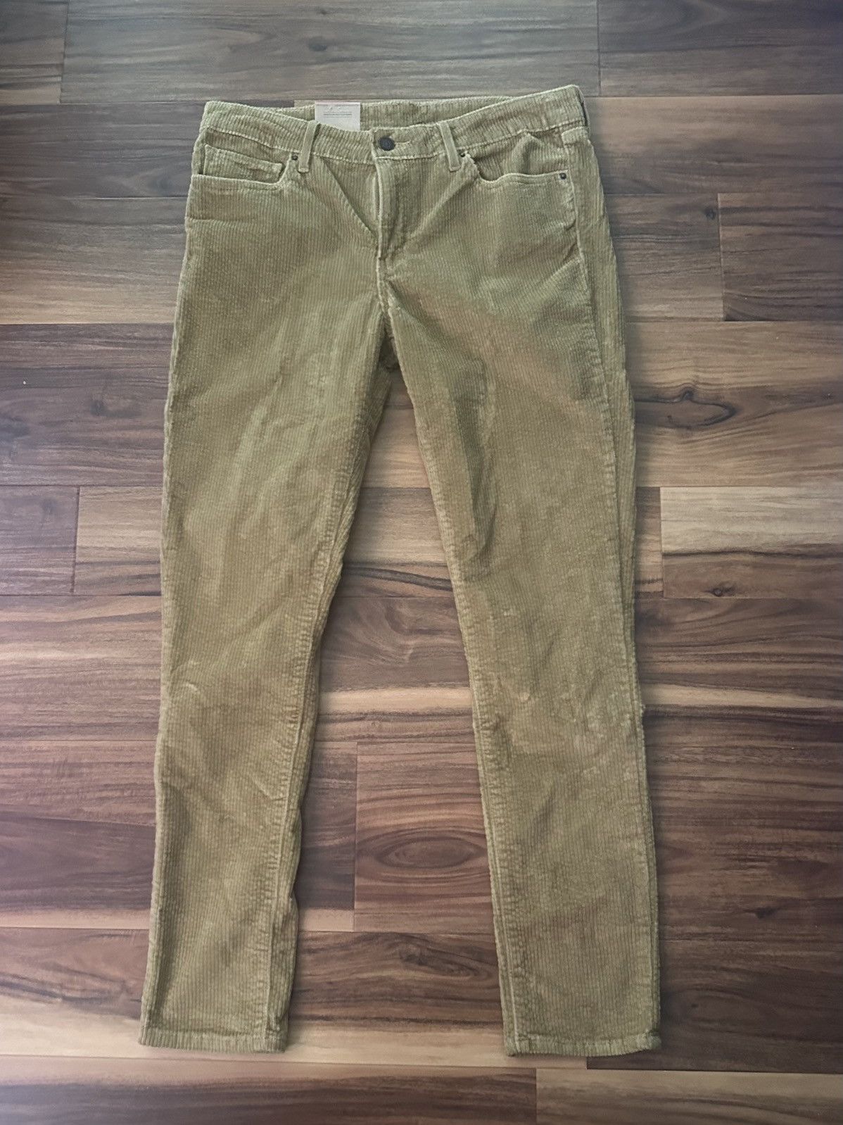 Levi's Vintage Clothing Vintage Levi’s khaki 711 31x30 corduroy jeans Size US 31 - 1 Thumbnail