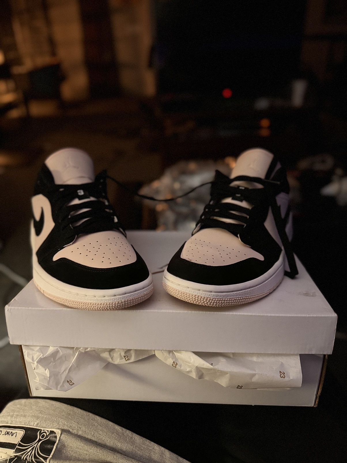 air jordan 1 low black guava ice