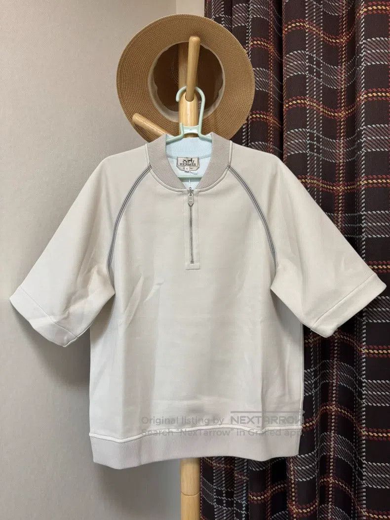 Hermes Hermes Knit short-sleeve, chest H pattern. Size US XL / EU 56 / 4 - 1 Thumbnail