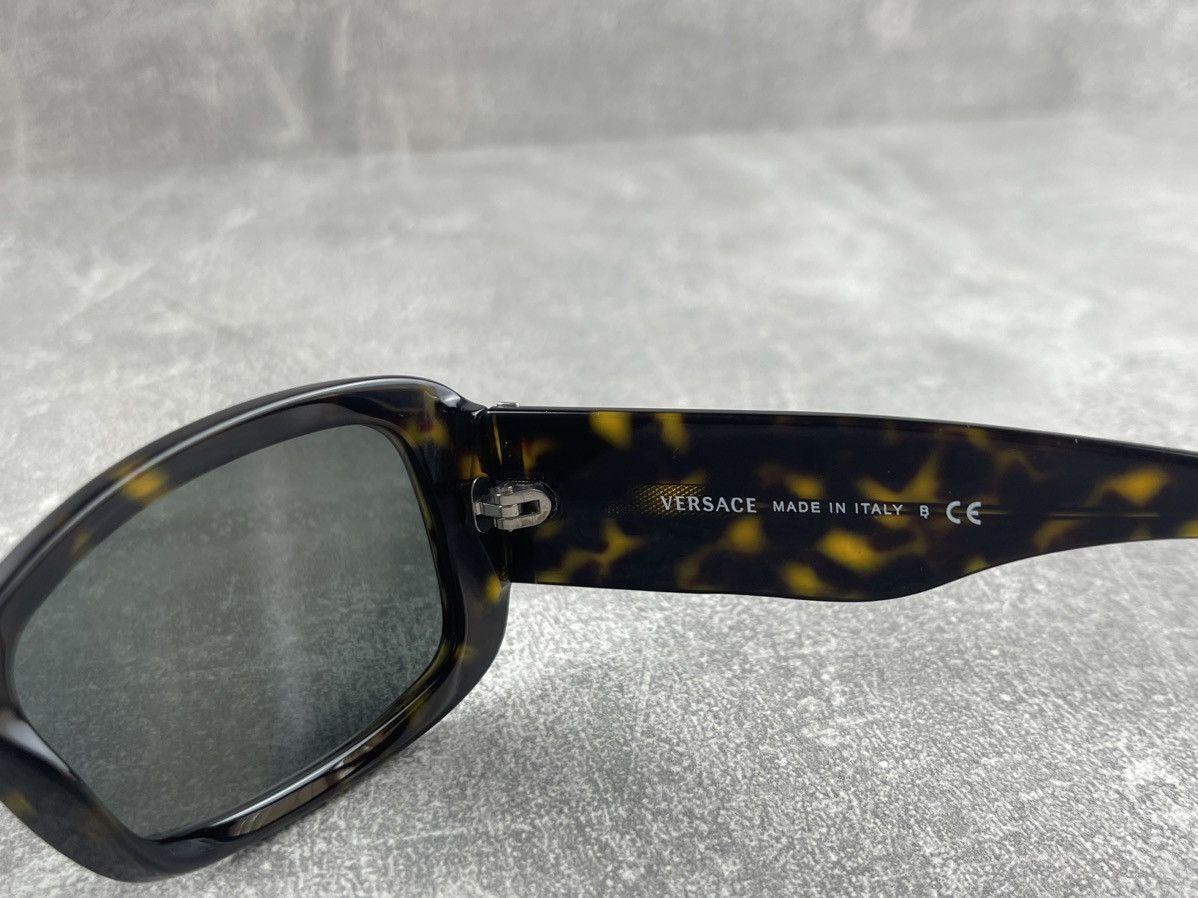 Versace Vintage Versace Sunglasses Unisex Tortoise Brown Y2K Size ONE SIZE - 9 Thumbnail