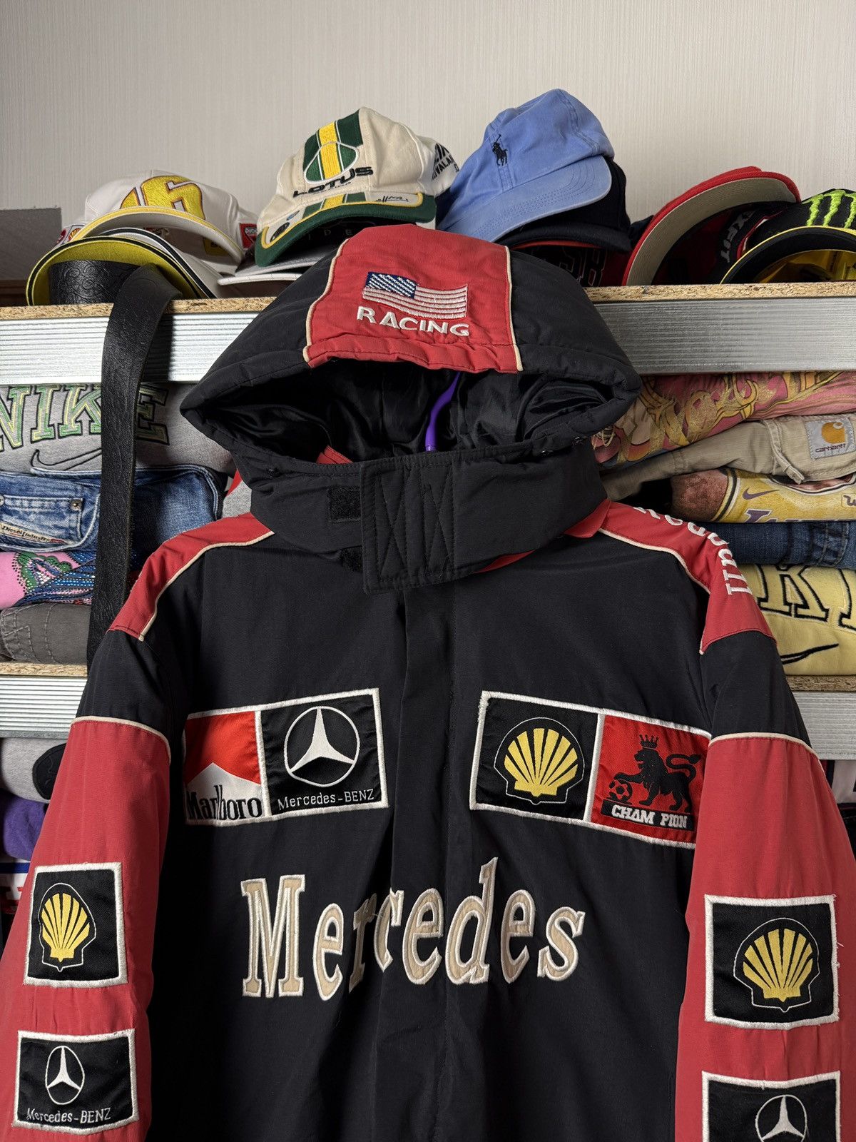 Marlboro Crazy Mercedes Marlboro Red Bull Racing Vintage Jacket Size US M / EU 48-50 / 2 - 3 Thumbnail