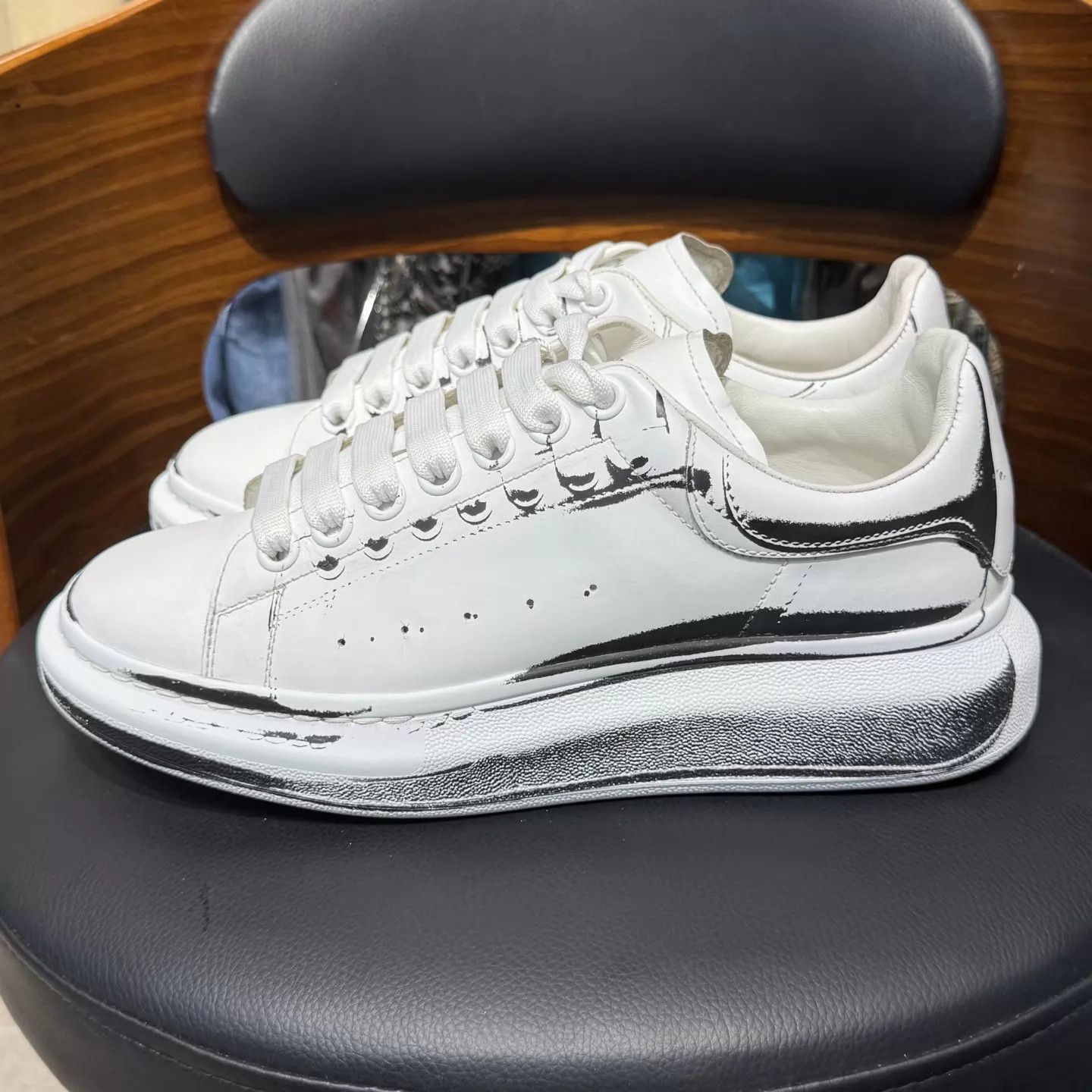 Alexander McQueen McQueen white graffiti distressed trainers 39 98 new Size US 6 / EU 39 - 3 Thumbnail