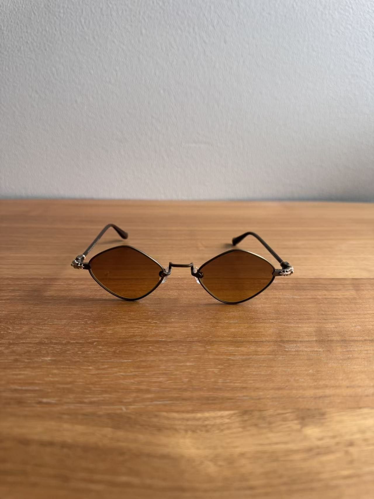 Chrome Hearts CHROME HEARTS Diamond Dog Sunglasses Sand/Classic Brand New Size ONE SIZE - 1 Thumbnail