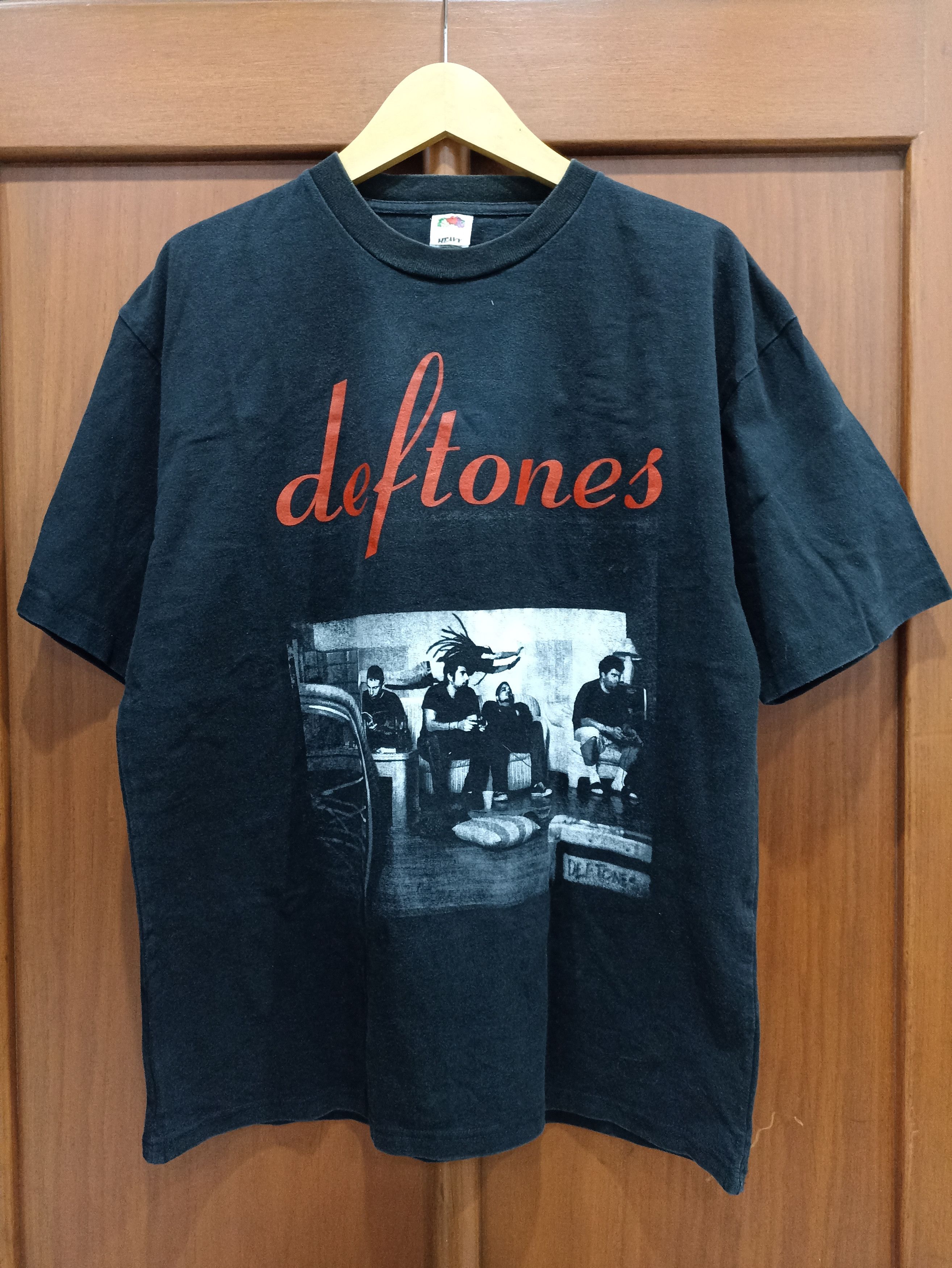 image of Deftones Back To School European Tour 00S in Black, Men's (Size Medium)