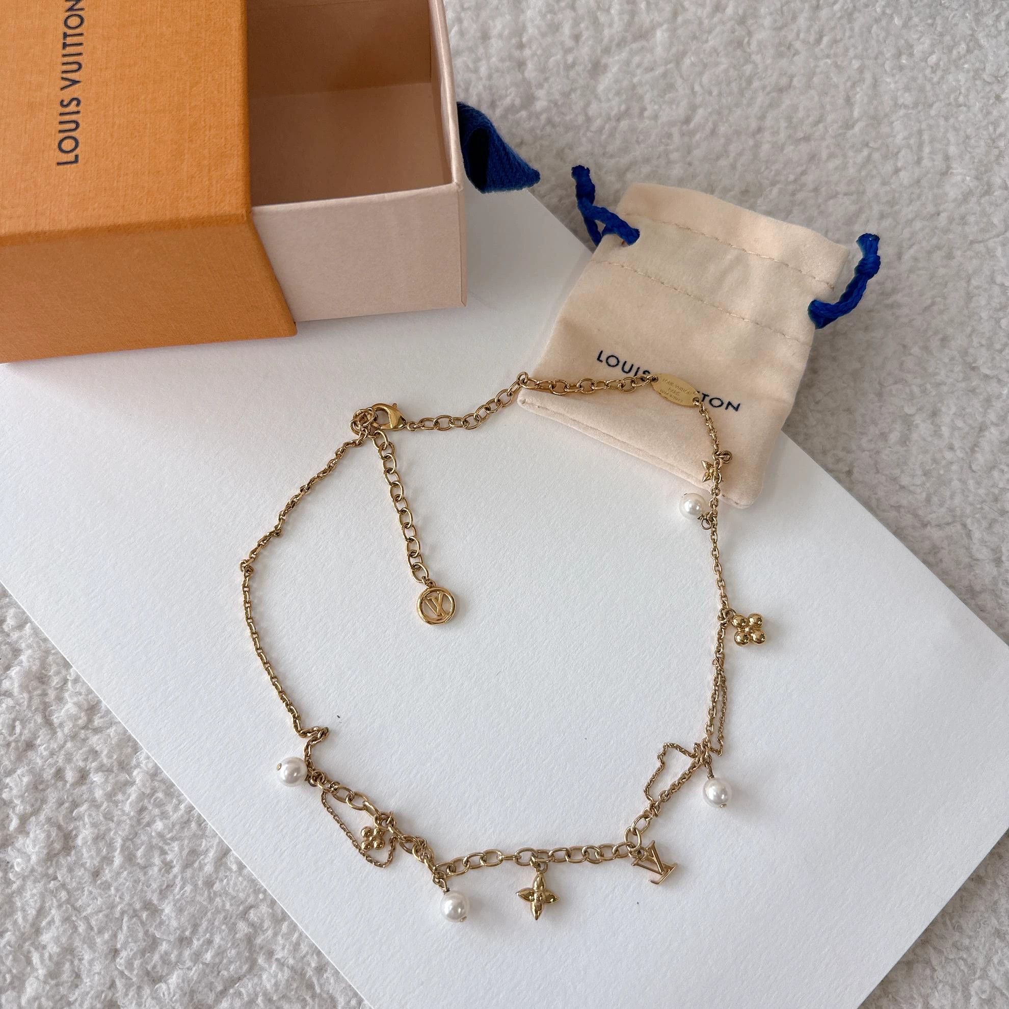 Louis Vuitton LV Double - Layer Pearl Necklace 0257 Size ONE SIZE - 1 Thumbnail