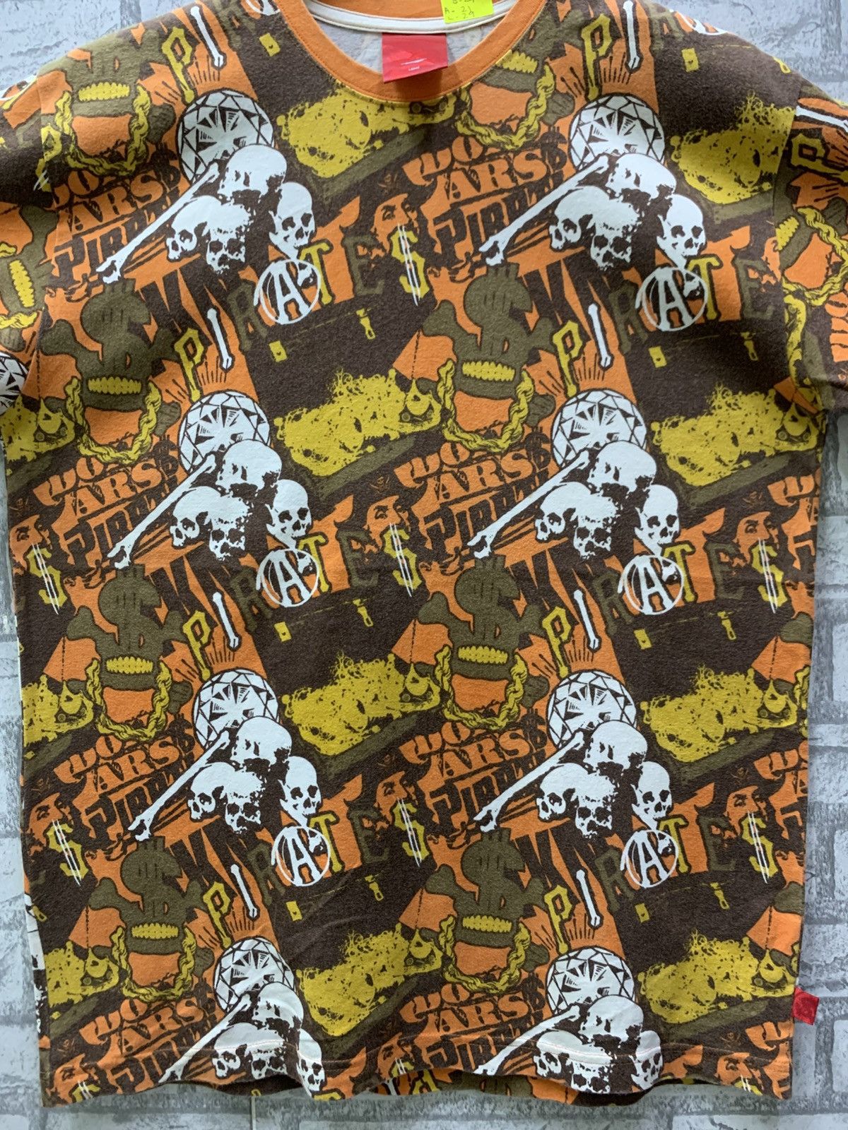 Swagger Vintage Swagger 2007 Alloverprint Design Skull Pirates Size US L / EU 52-54 / 3 - 3 Thumbnail