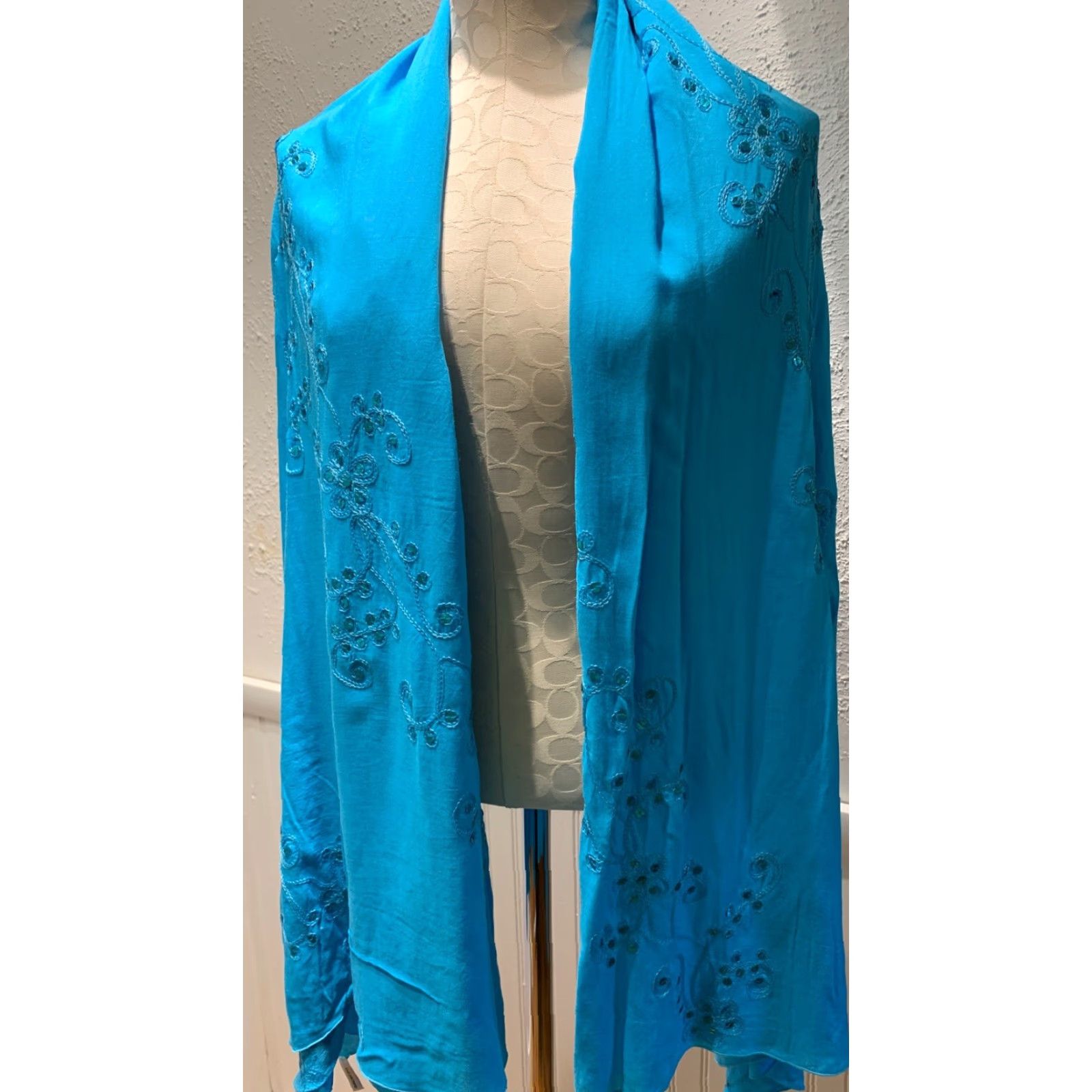 Altea VINTAGE Lightweight Teal Shawl Wrap Sequin Embroidery 46"x 70" Shawl/Wrap Women Size ONE SIZE - 2 Thumbnail