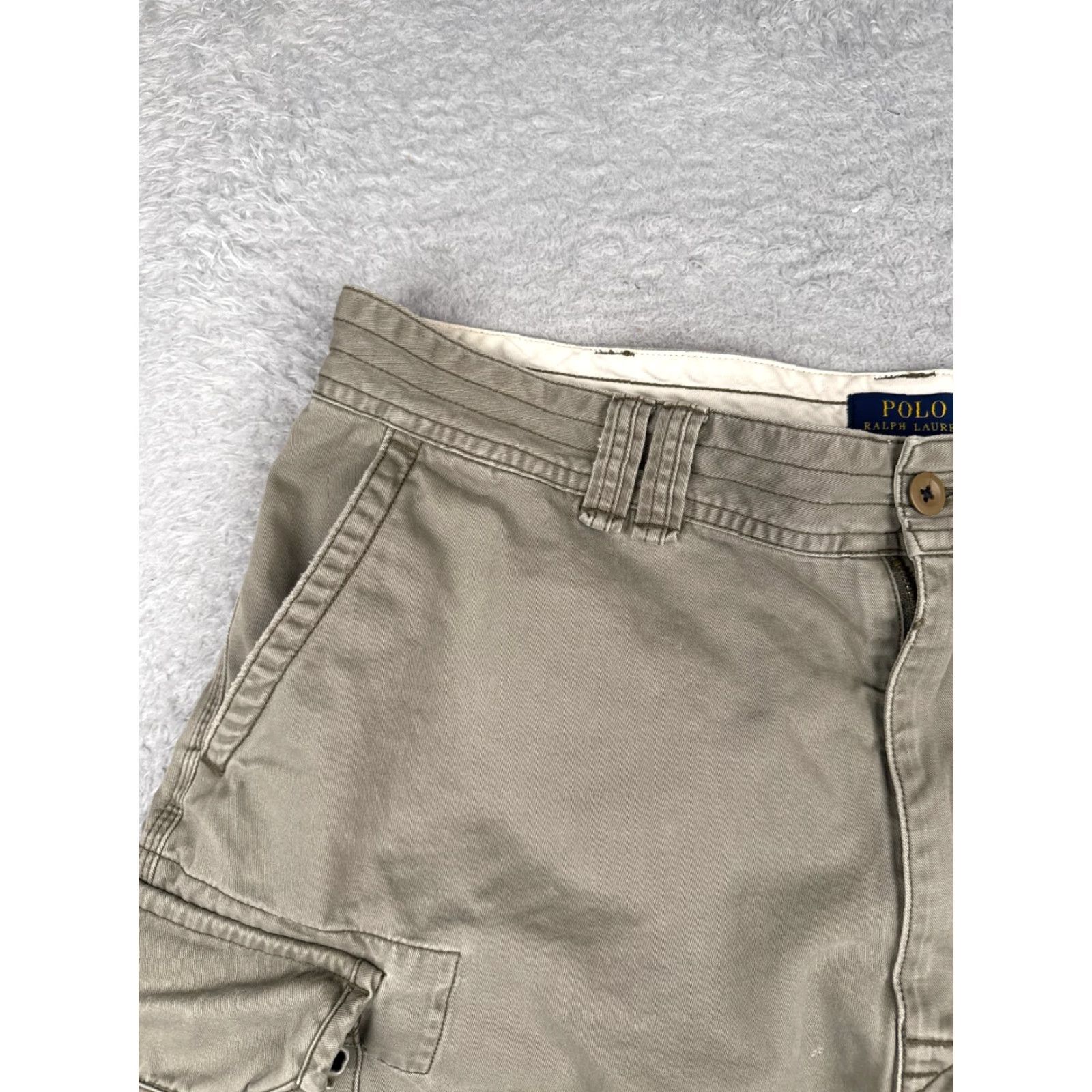 Polo Ralph Lauren VINTAGE Polo Ralph Lauren Cargo Shorts Mens 40 Green 100% Cotton Twill Pockets 10in Inseam Regular Fit Casual Workwear American Army Outdoor Mens Size US L / EU 52-54 / 3 - 4 Thumbnail