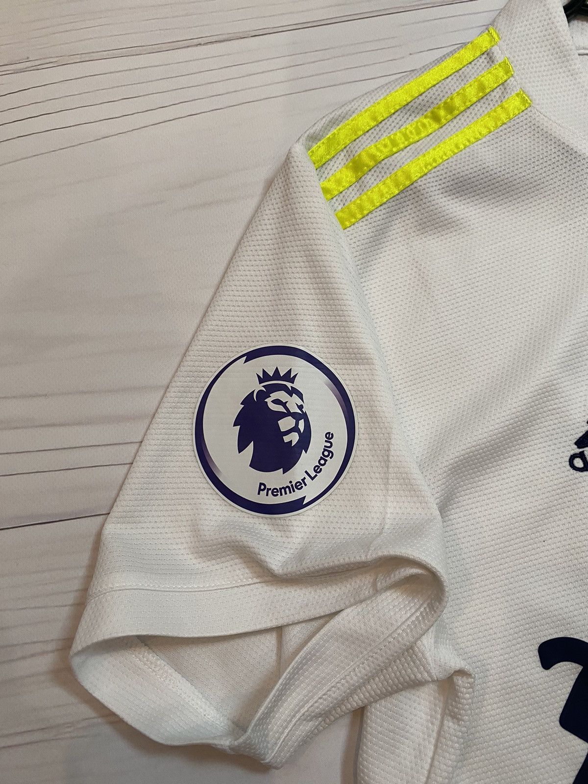 Adidas Leeds United 2021/2022 home soccer football t shirt Size US L / EU 52-54 / 3 - 8 Thumbnail