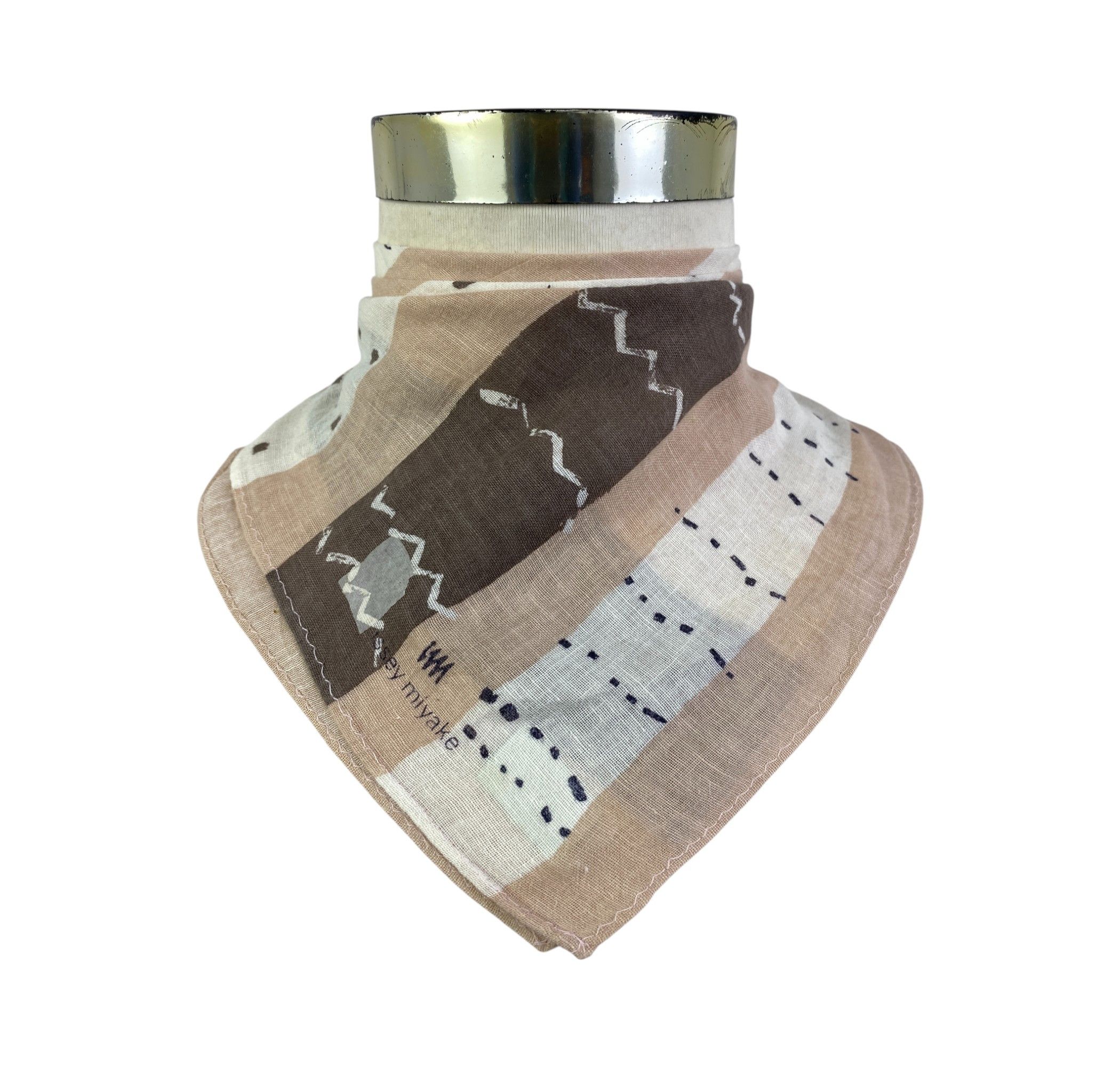 Issey Miyake Issey Miyake Handkerchief / Neckerchief HKC0996 Size ONE SIZE - 1 Thumbnail
