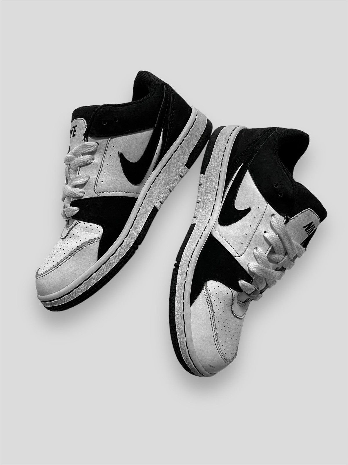Nike Nike Dunk Sneakers Size US 5.5 / EU 38 - 3 Thumbnail