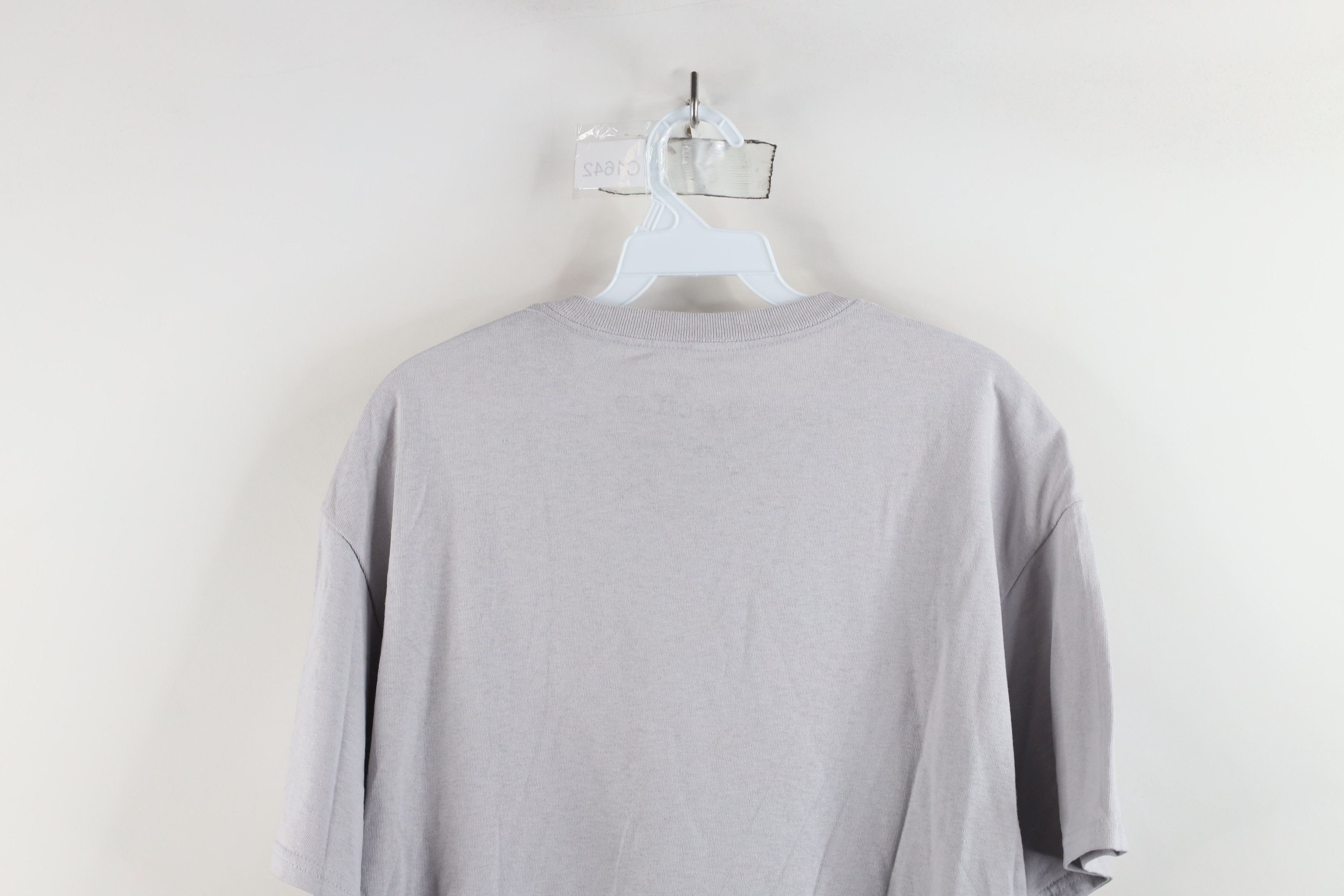 Vintage Deadstock Y2K The Office Spell Office Olympiad T-Shirt Gray Size US L / EU 52-54 / 3 - 10 Thumbnail