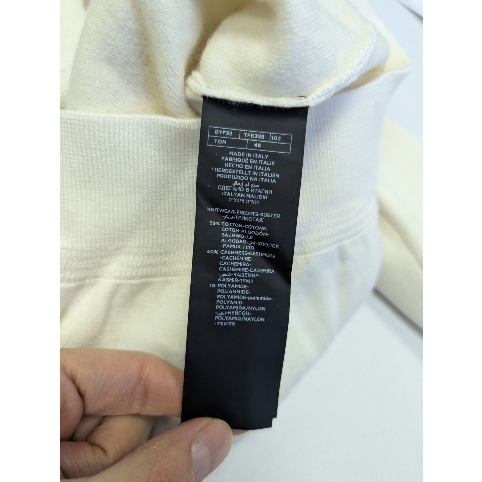 Tom Ford o1rshd1 CC20 quarter-zip hoodie in a light beige Size US M / EU 48-50 / 2 - 18 Thumbnail