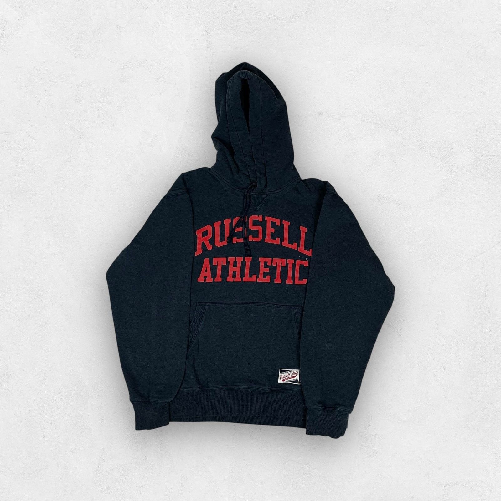 Russell Athletic × Vintage Russell Athletic Men's Black Pockets Pullover Hoodie Medium Size US M / EU 48-50 / 2 - 1 Thumbnail