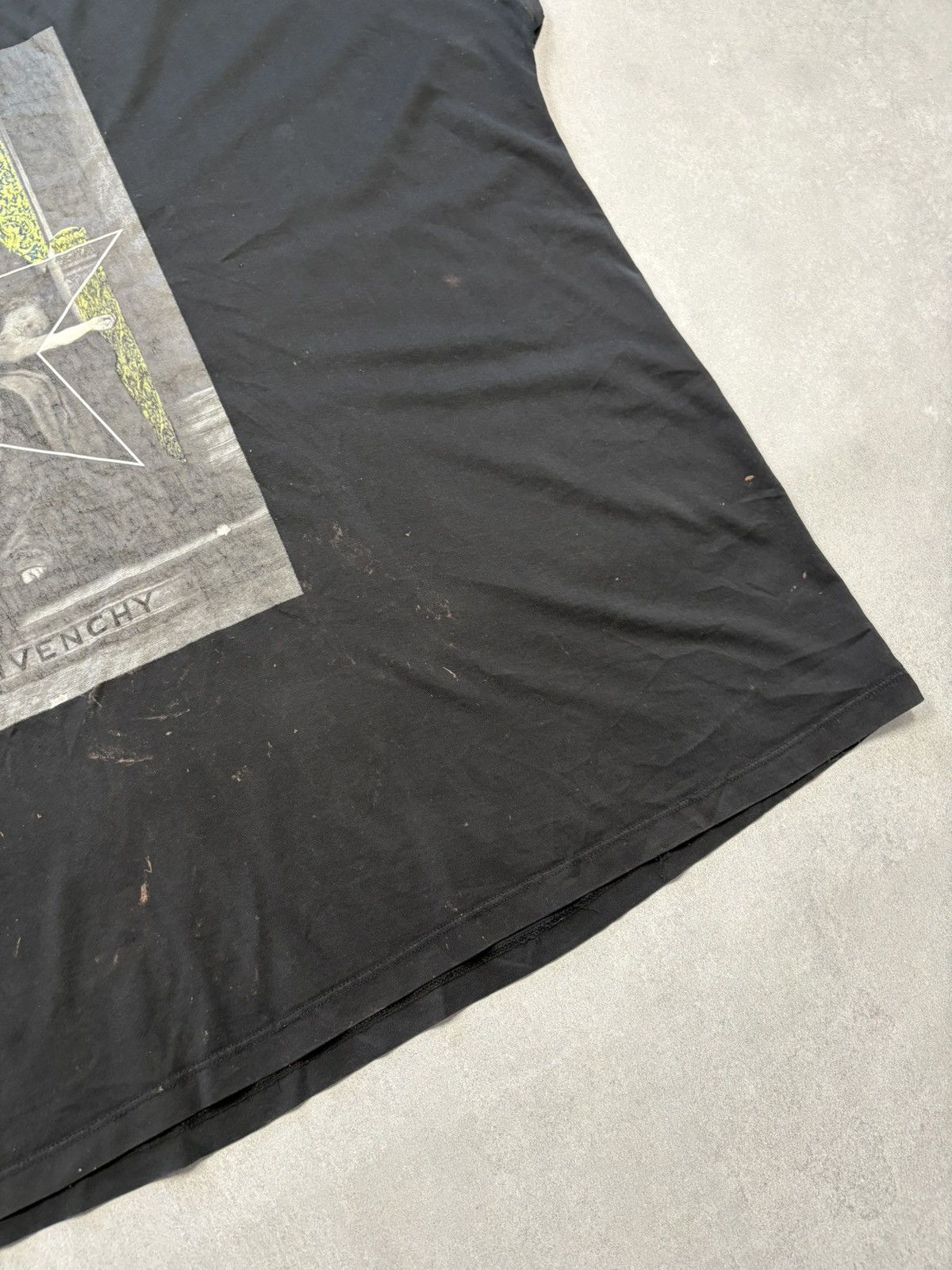 Givenchy Givenchy Oversized Sleeveless Pietà Print Top Black Rare Tee Size US XS / EU 42 / 0 - 4 Thumbnail