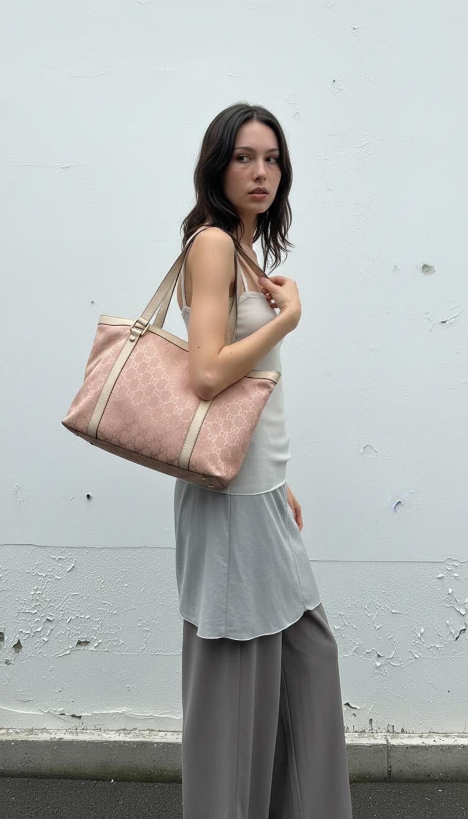 Gucci Gucci - Pink Monogram Tote Bag Size ONE SIZE - 1 Thumbnail