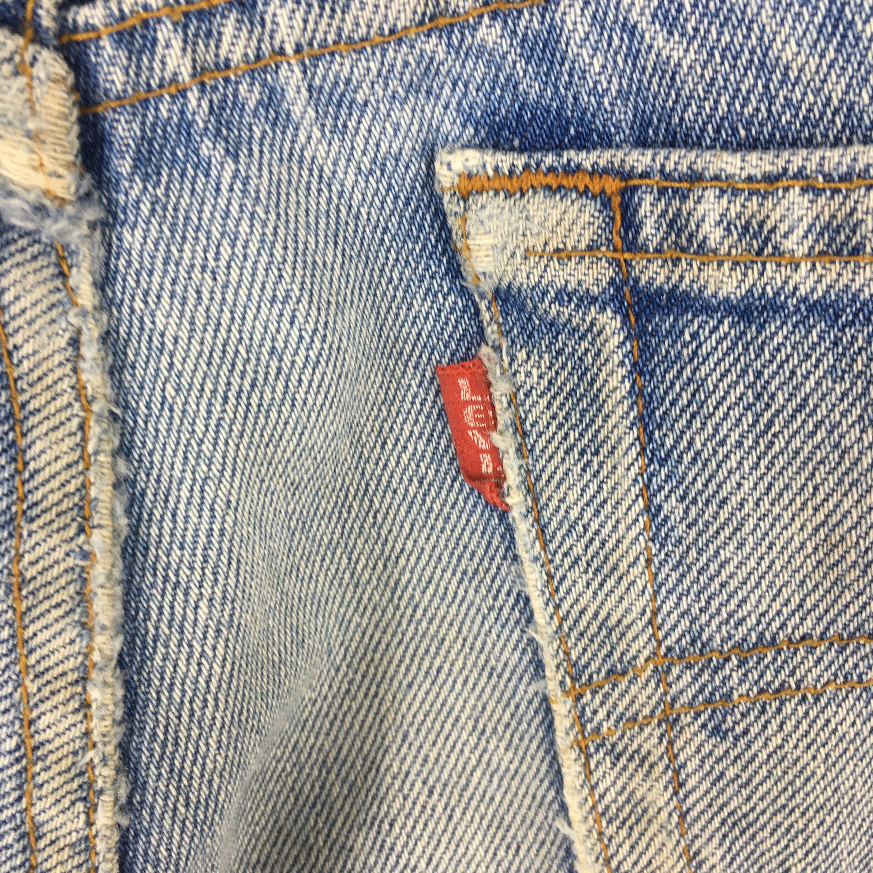 Levi's Size 30x31 Vintage 90s Levi's 501 Faded Blue Jeans S1078 Size US 30 / EU 46 - 11 Thumbnail