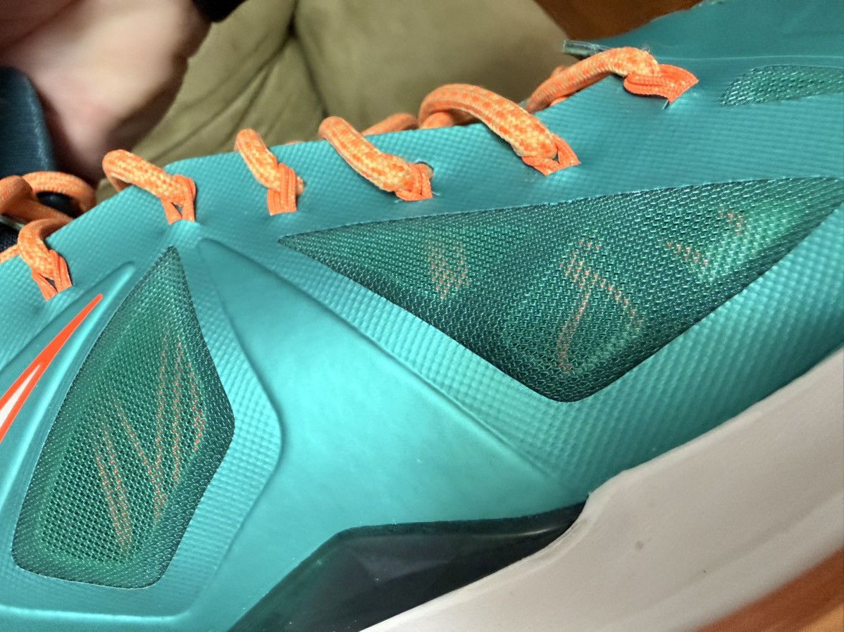 Nike Nike LeBron X (10) “Miami Dolphins” mid-top sneakers NEW 12 Size US 12 / EU 45 - 11 Thumbnail