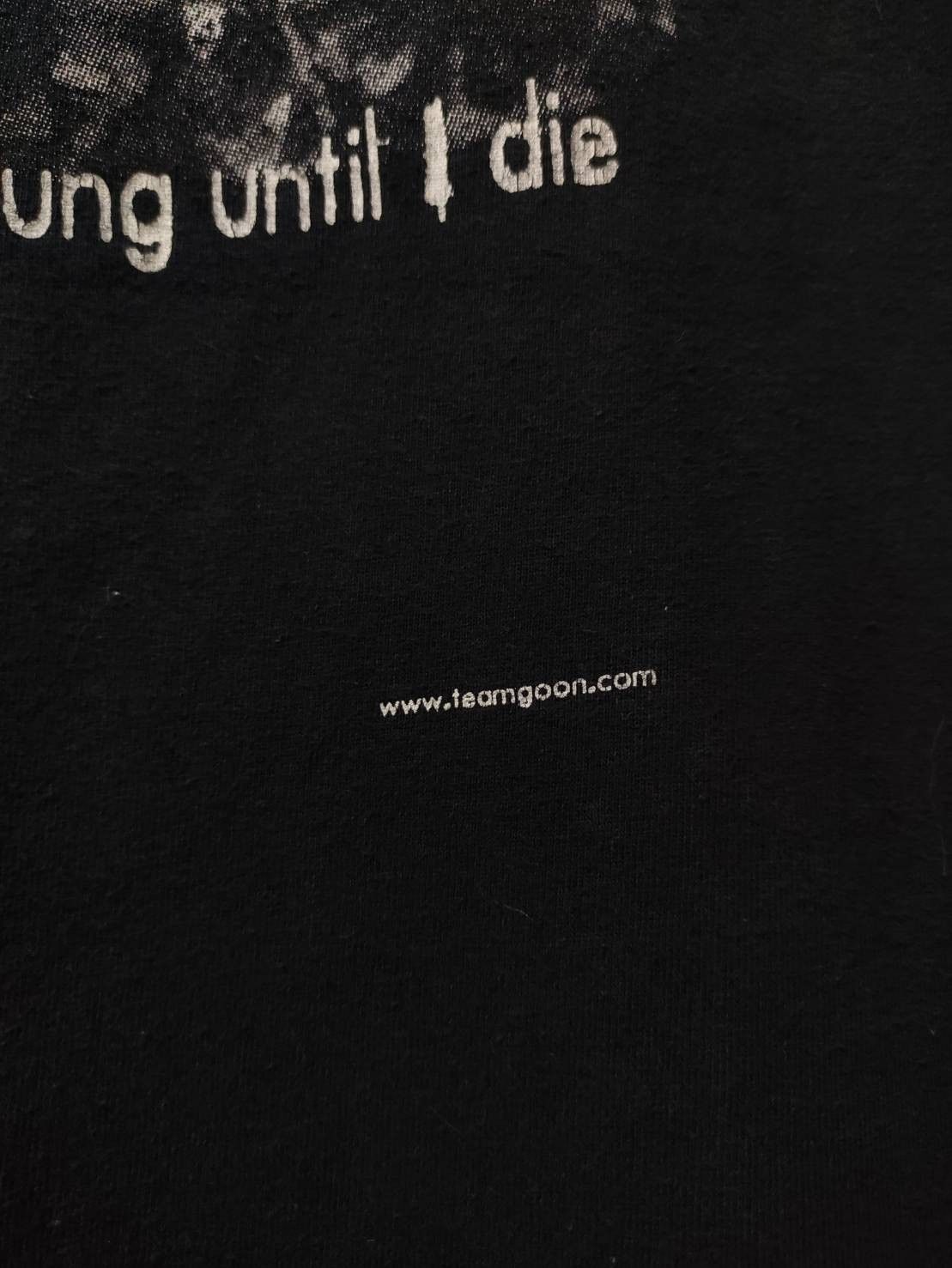 Band Tees Vtg 00's D.I. Team Goon " I'm Gonna Stay Young Until I Die " Size US S / EU 44-46 / 1 - 5 Thumbnail
