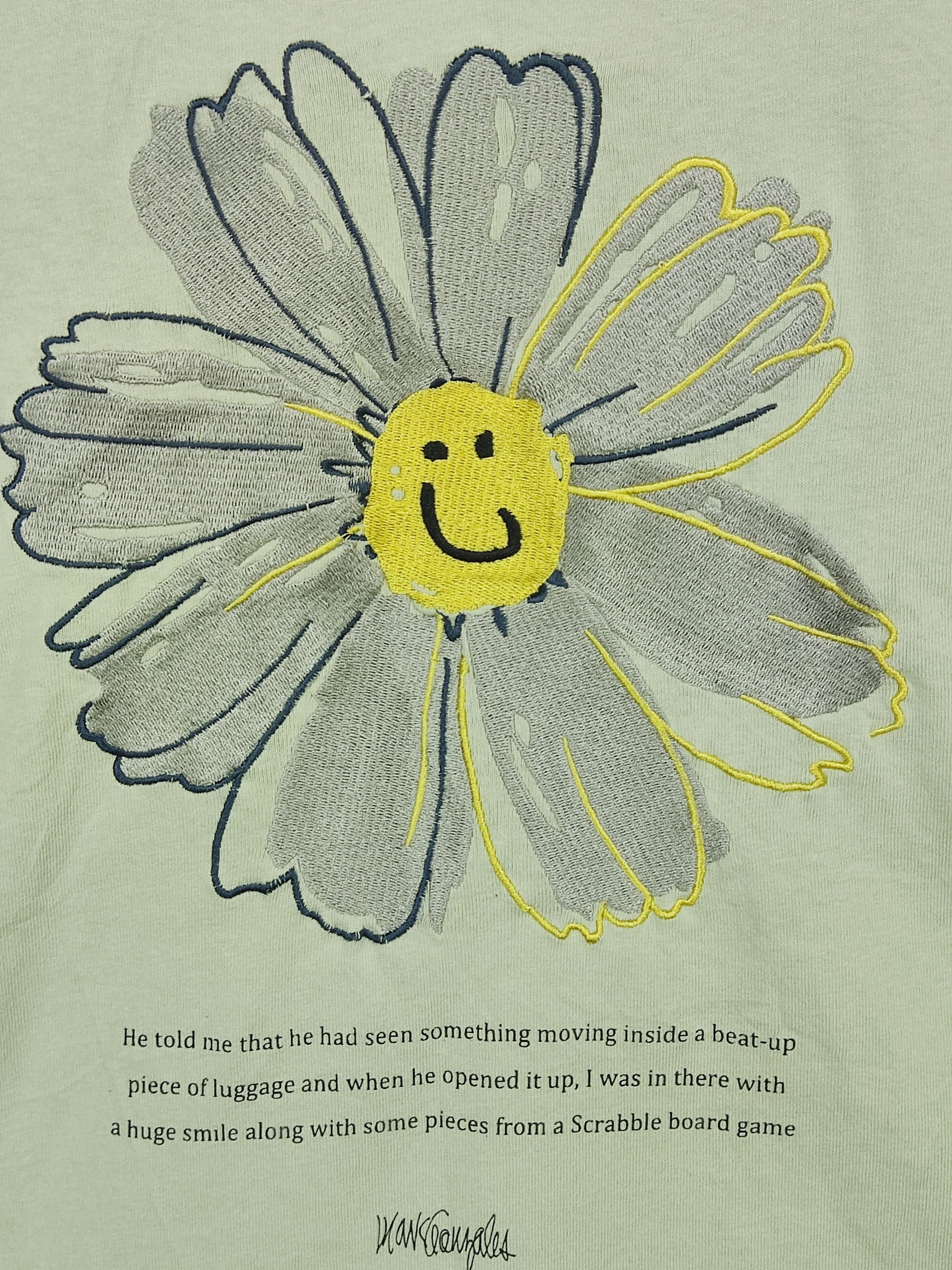 Japanese Brand Mark Gonzales What it isNt Flower Embroidered Art T-shirt Size US S / EU 44-46 / 1 - 3 Thumbnail