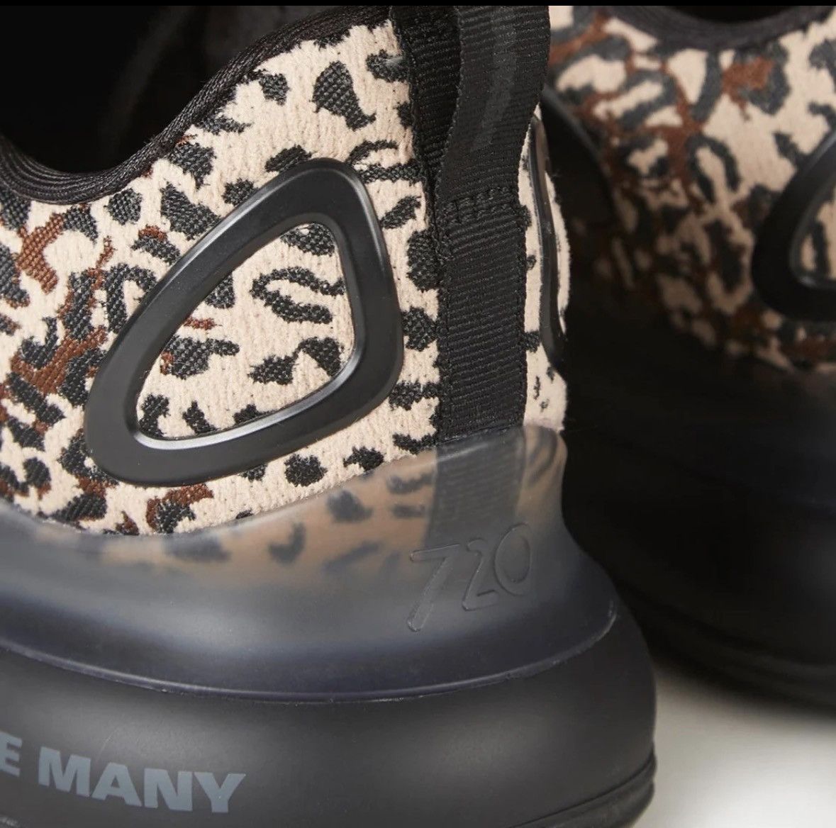 Maharishi MAHARISHI: Nike Air Max 720 By You Sneakers Size US 13 / EU 46 - 3 Thumbnail