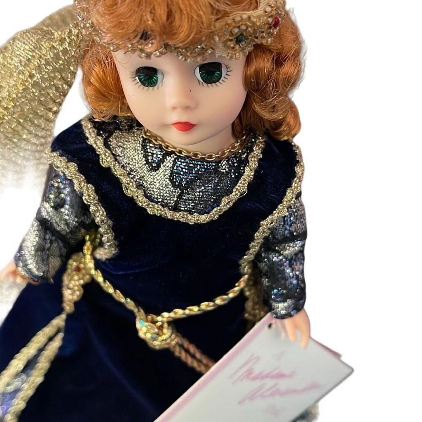 Designer Madame Alexander Guinevere doll nib Size ONE SIZE - 1 Thumbnail