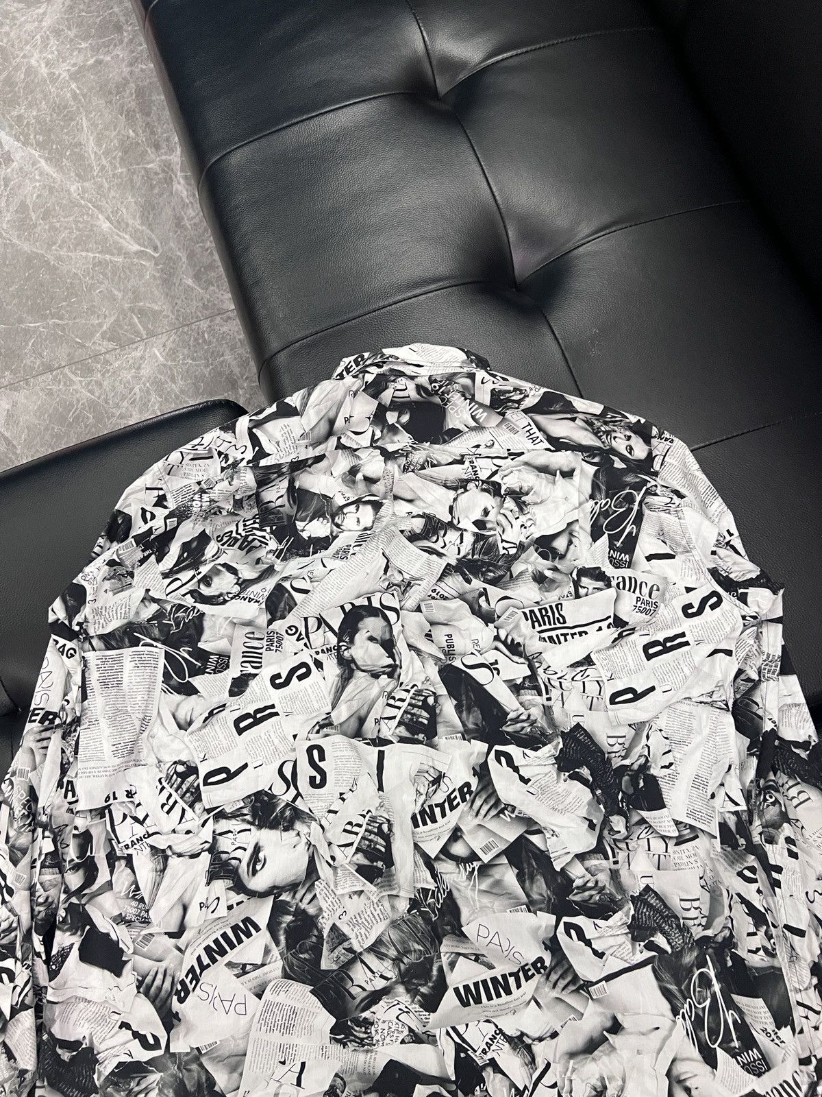 Balenciaga Balenciaga SS19 Magazine Poster Shirt Size US XS / EU 42 / 0 - 18 Thumbnail