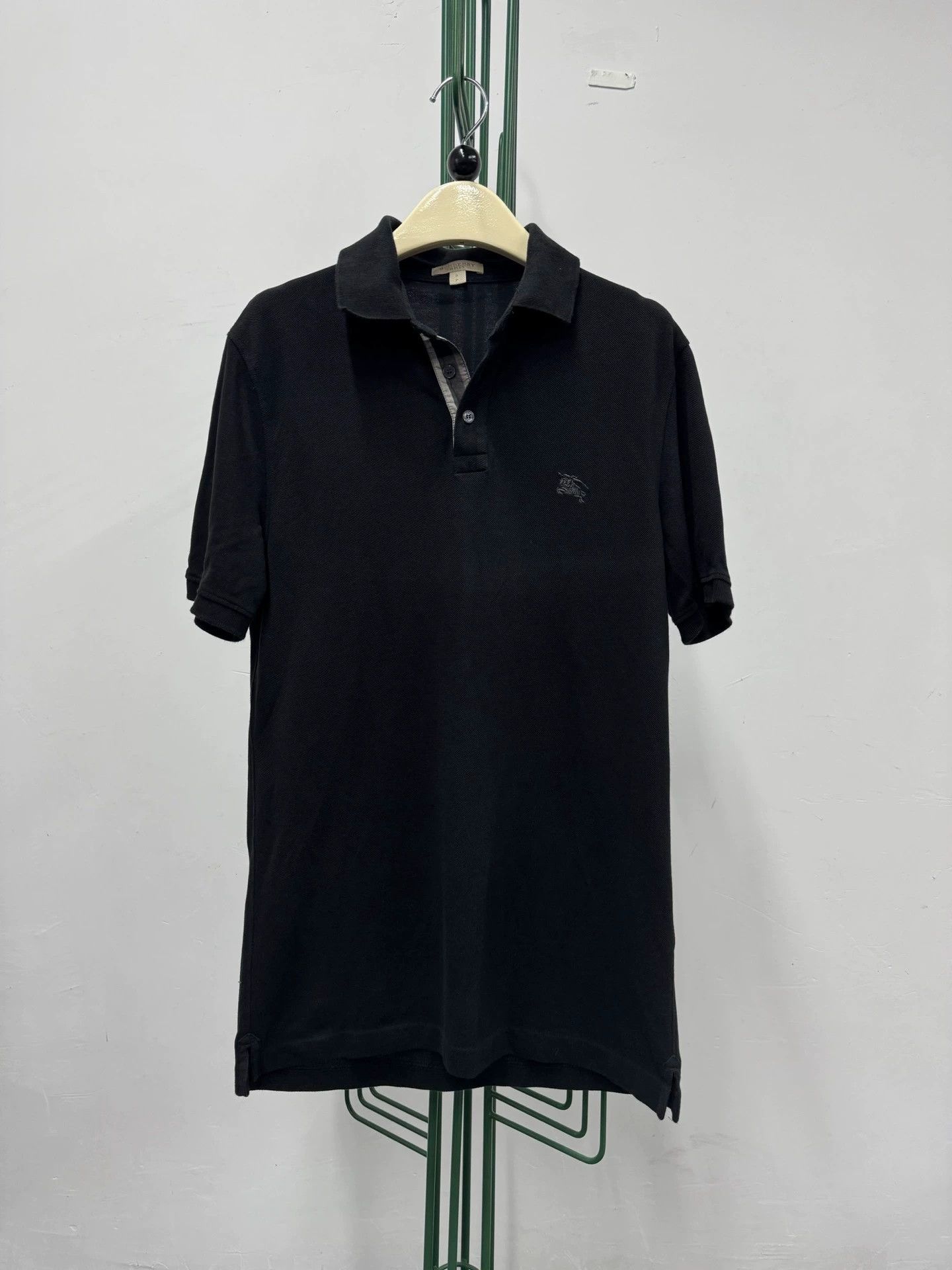 Burberry Burberry Knight Logo Embroidered Polo Size US S / EU 44-46 / 1 - 1 Thumbnail
